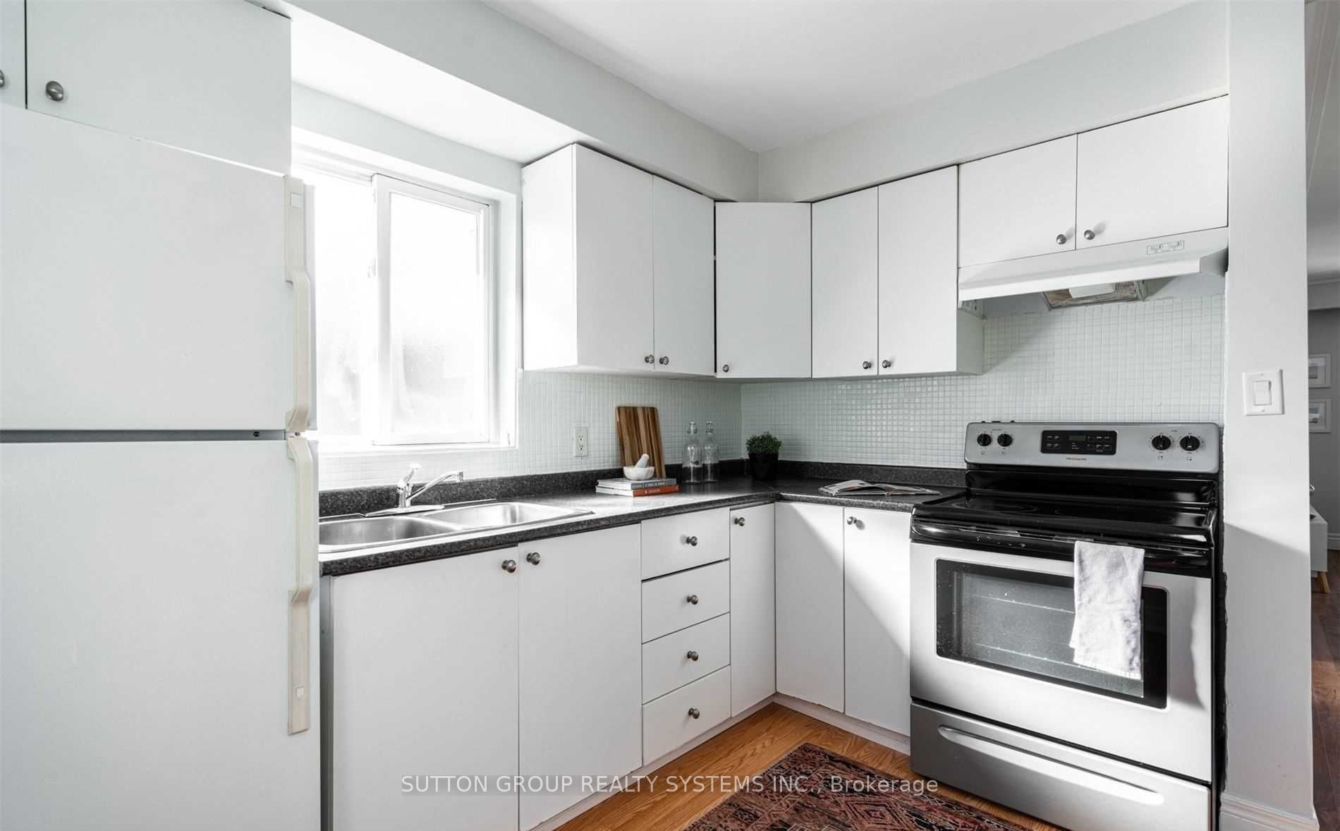 Unit 3 - 465 Ashdale Avenue, Toronto 2
