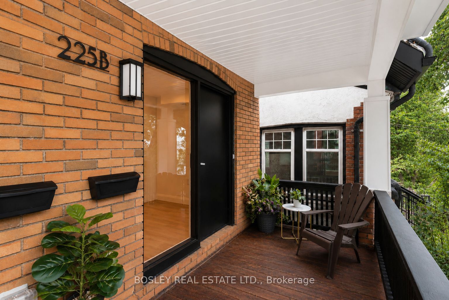 Unit B - 225 Gainsborough Road, Toronto 3