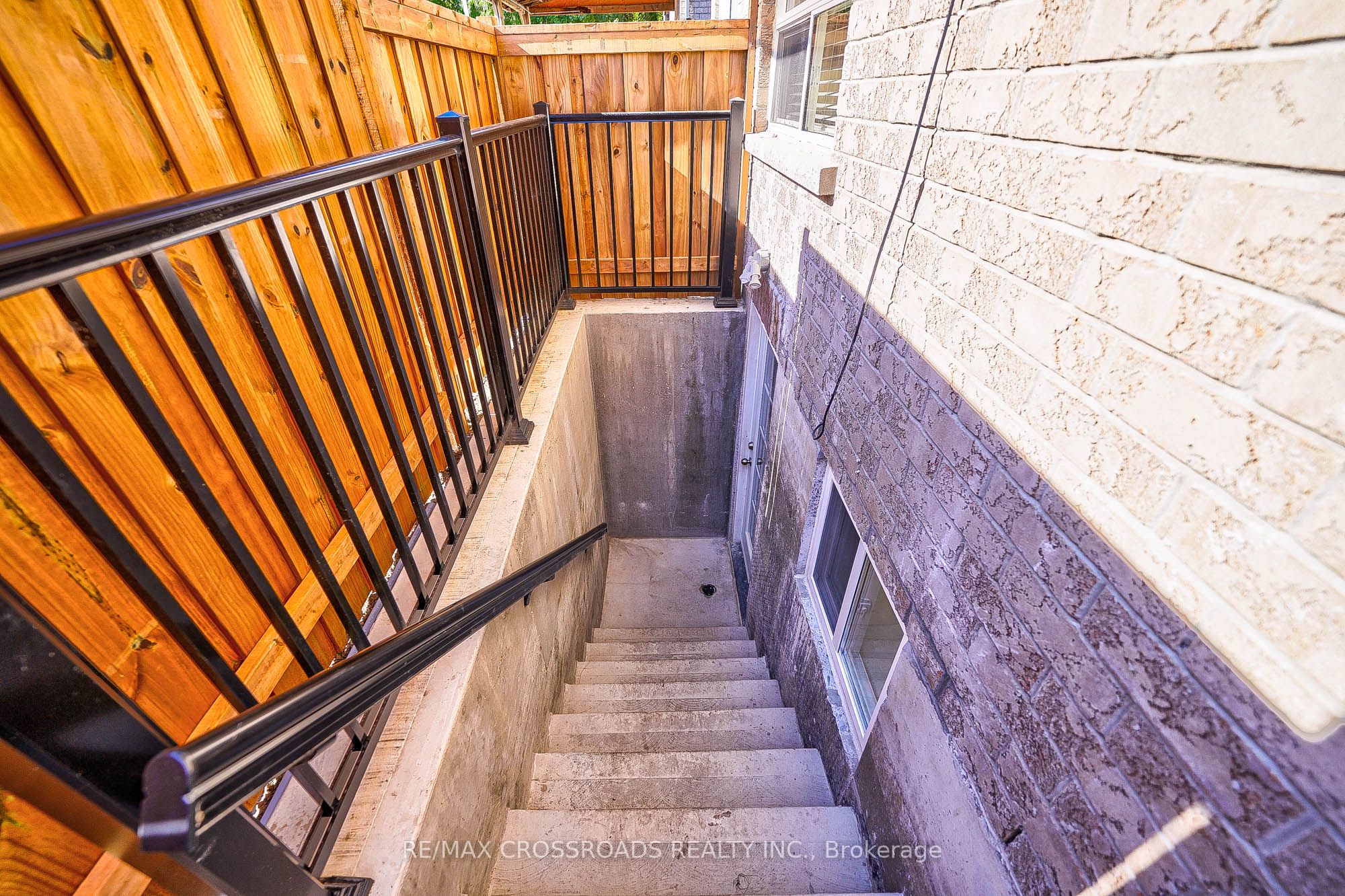 Unit Lower - 67 Medland Avenue, Whitby 5
