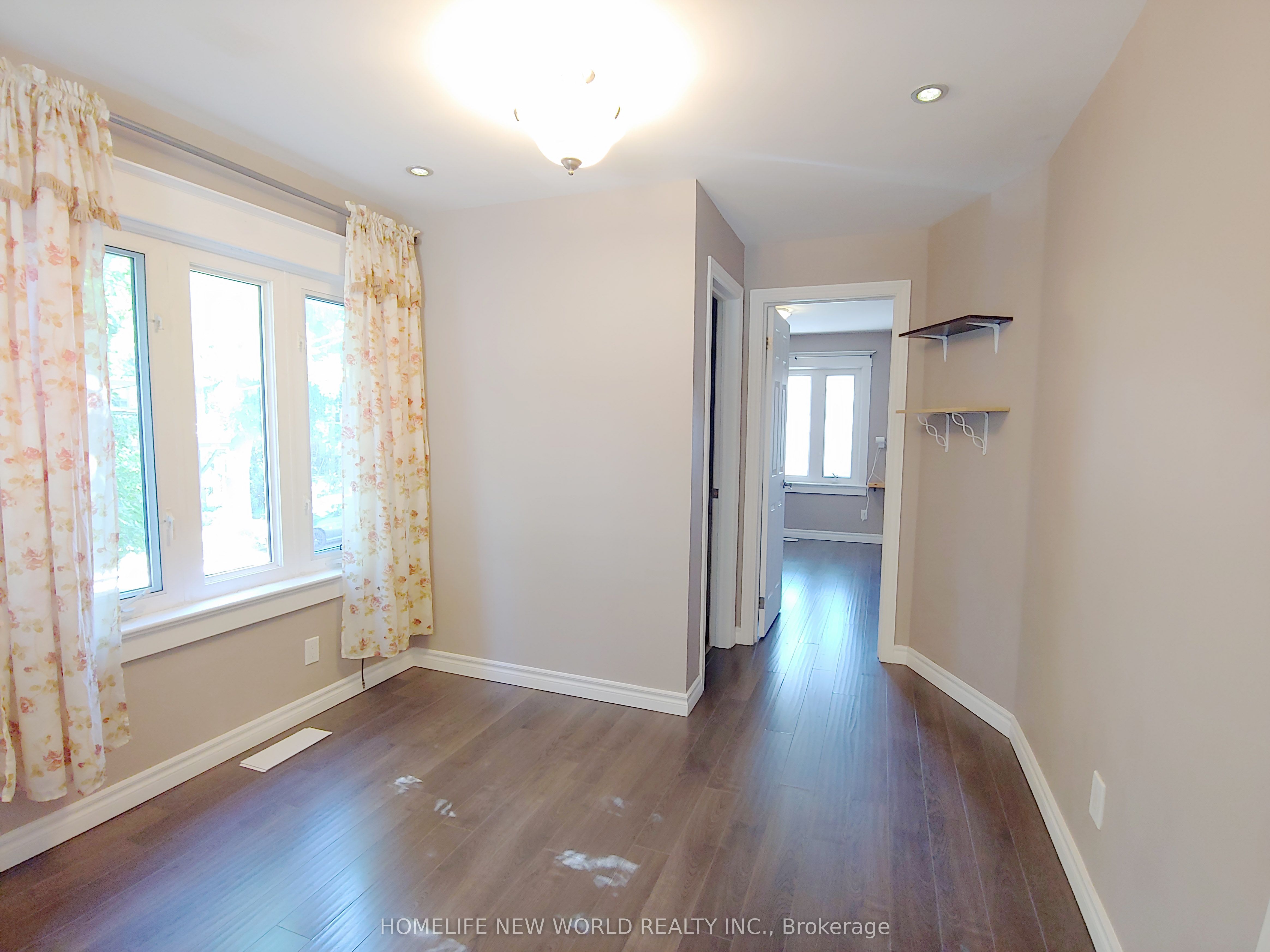 Unit Main - 35 East Lynn Avenue, Toronto 3