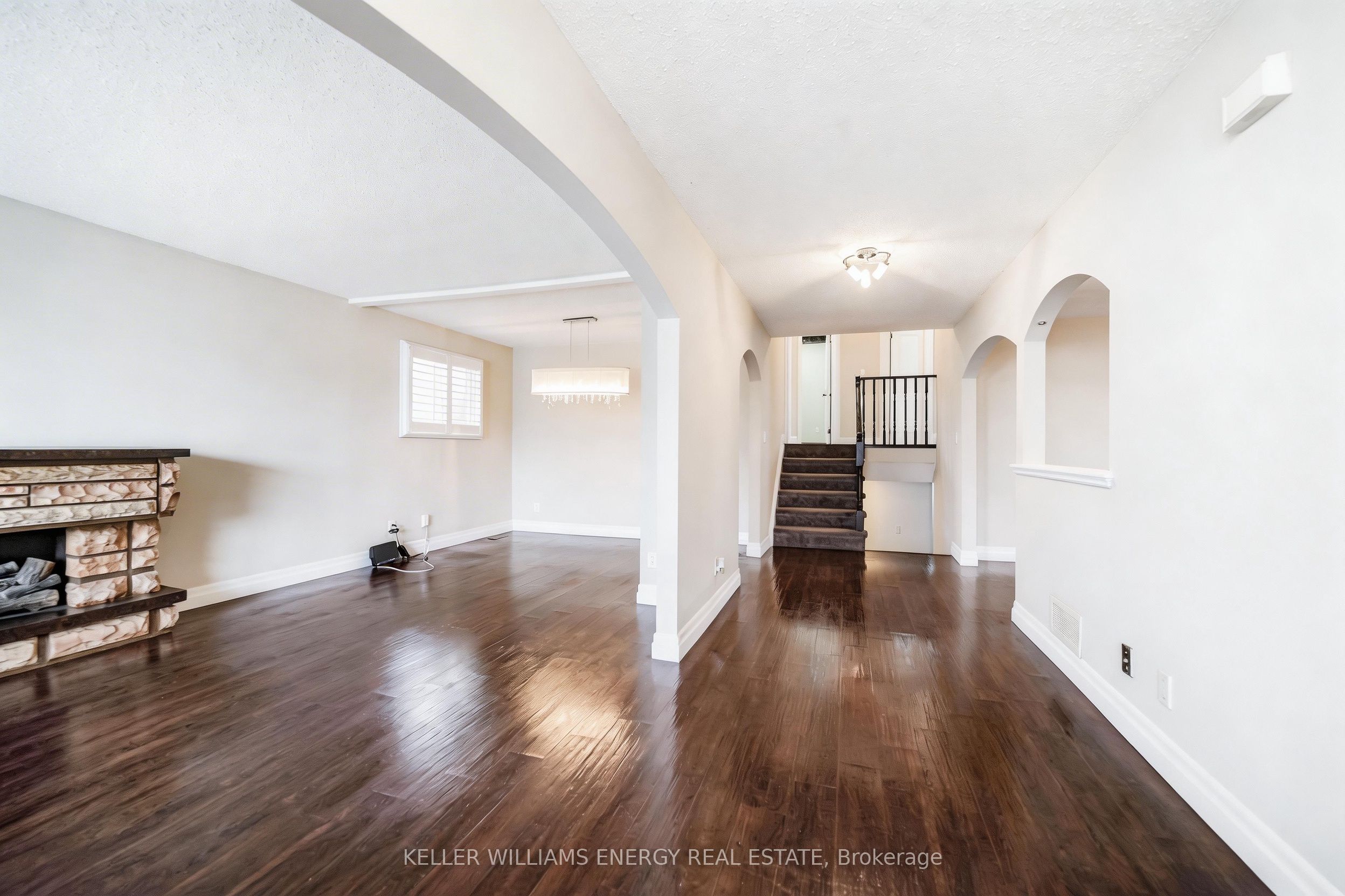 23 Downham Drive, Clarington 4