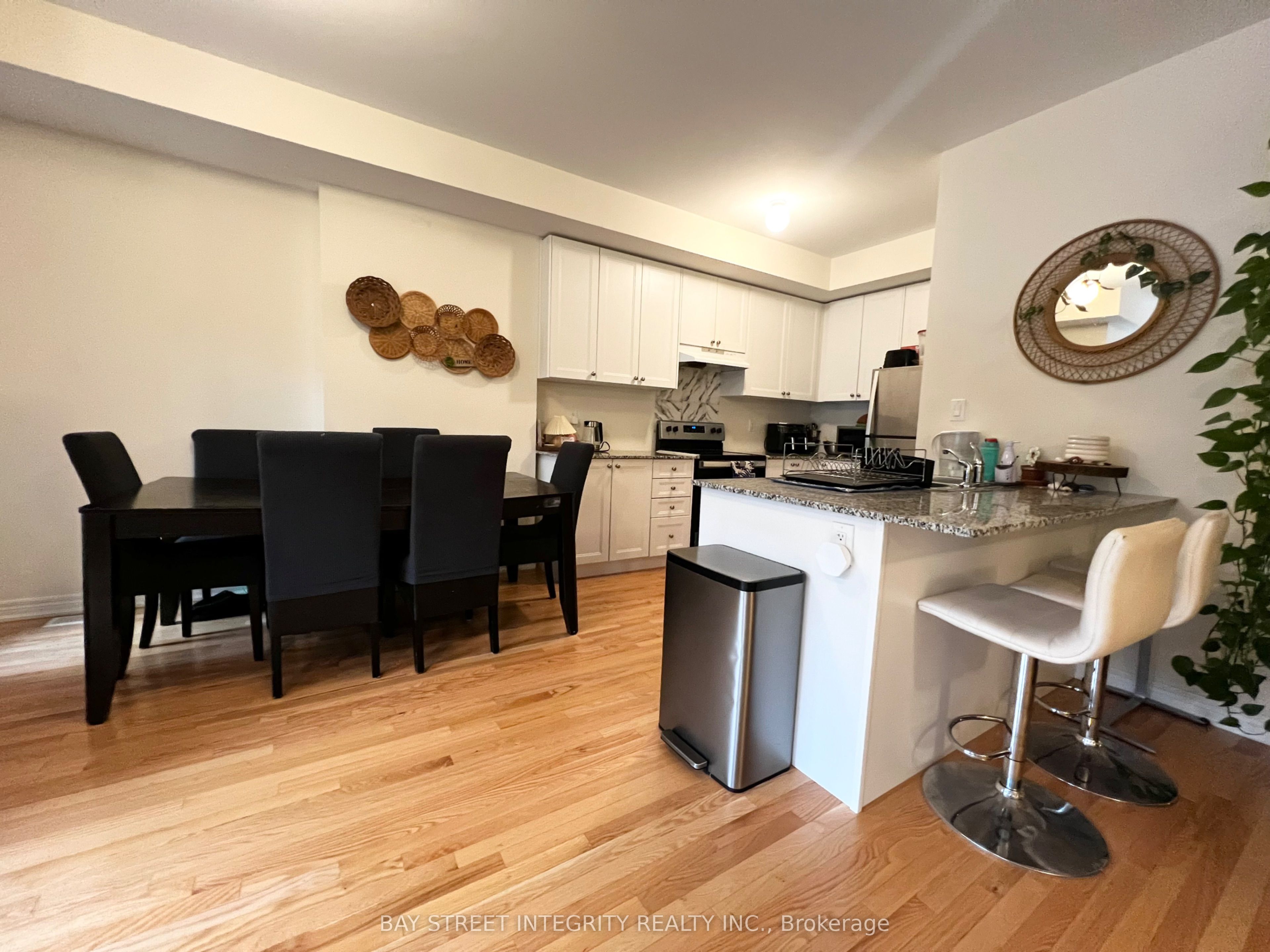 514 Littlewood Lane, Ajax 5