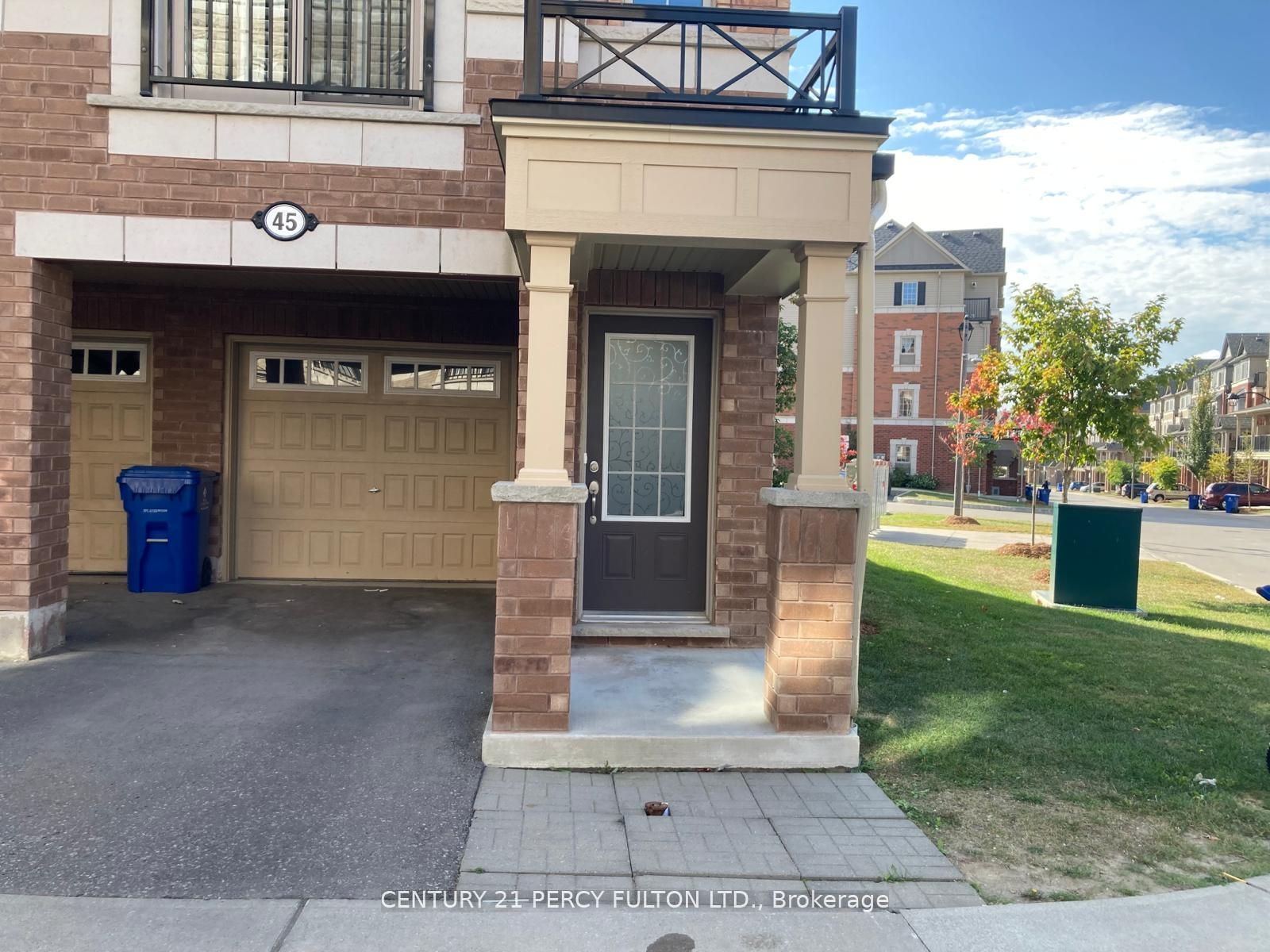 45 Pony Path, Oshawa 2