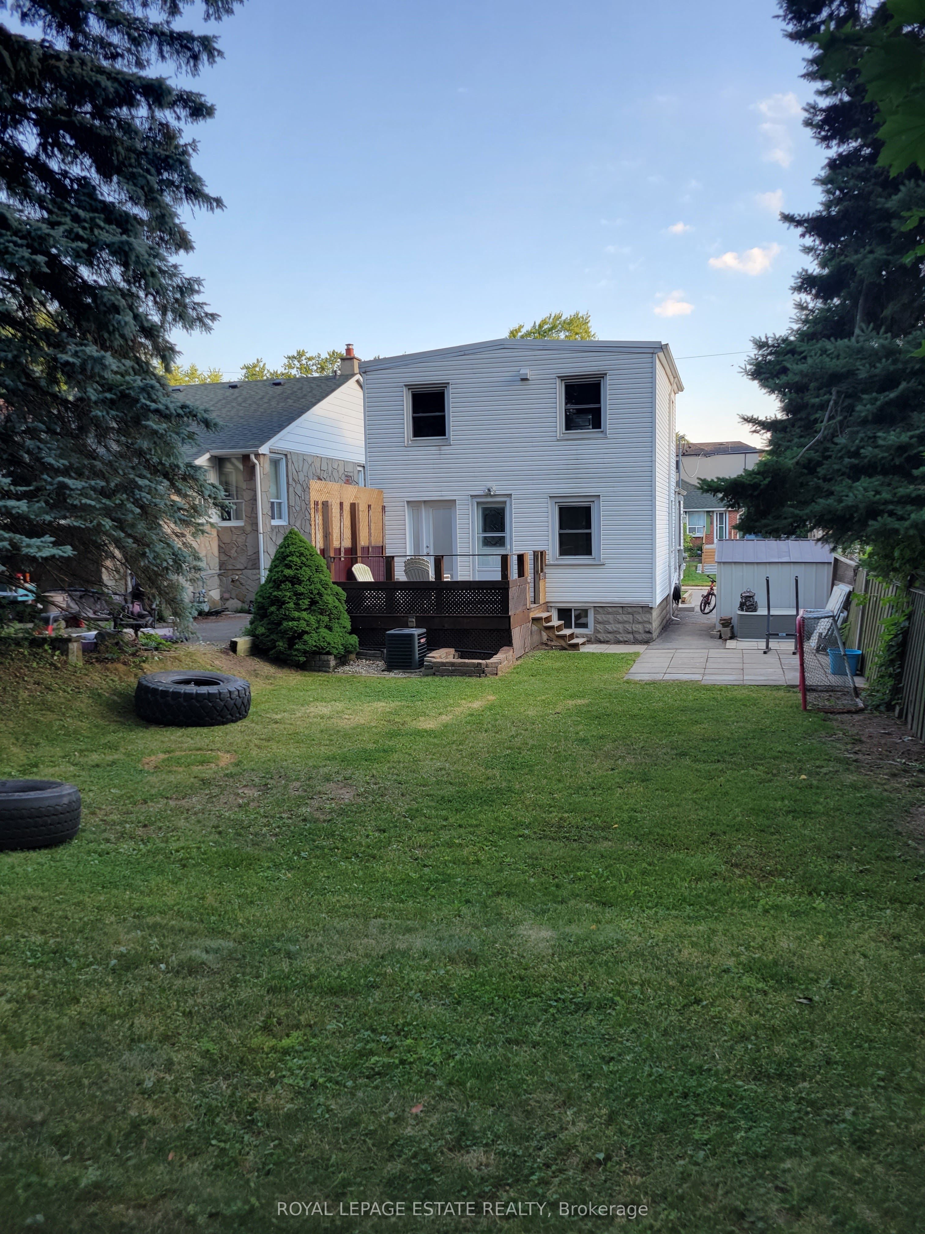 Unit Upper - 13 Pinegrove Avenue, Scarborough 2