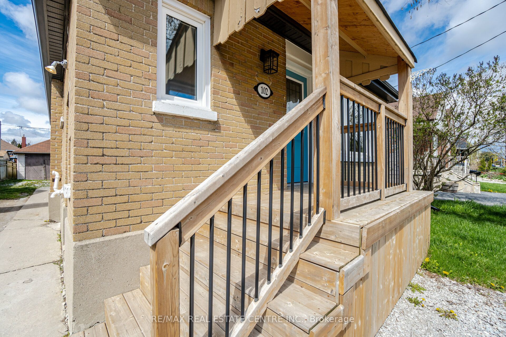 Unit UPPER LEVEL - 102 Wilson Road S, Oshawa 5