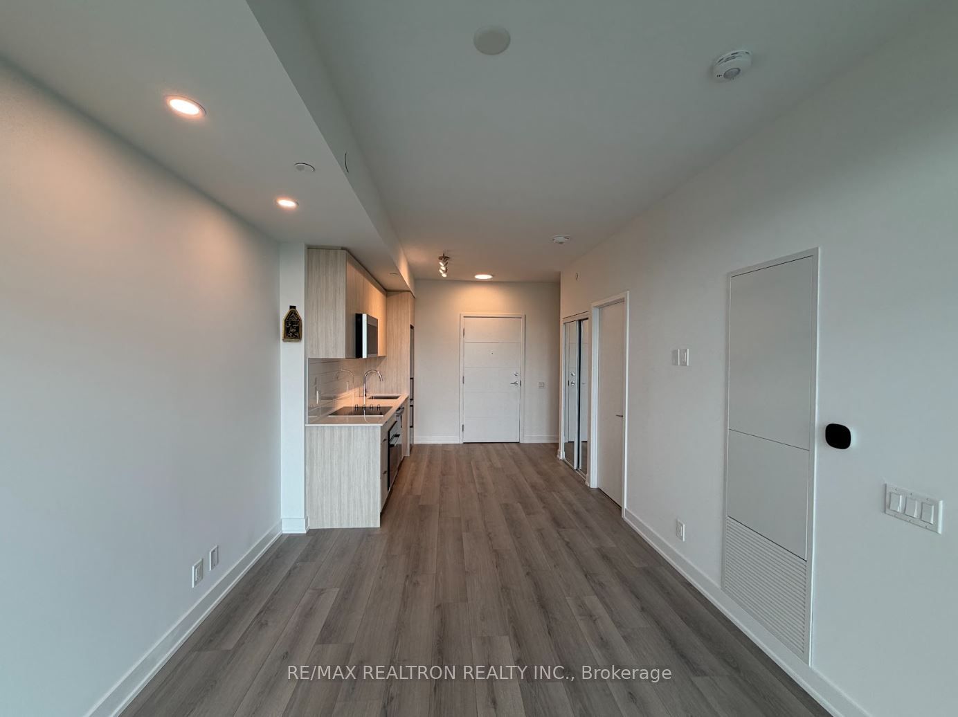 Unit 516 - 20 Deans Drive, Scarborough 5