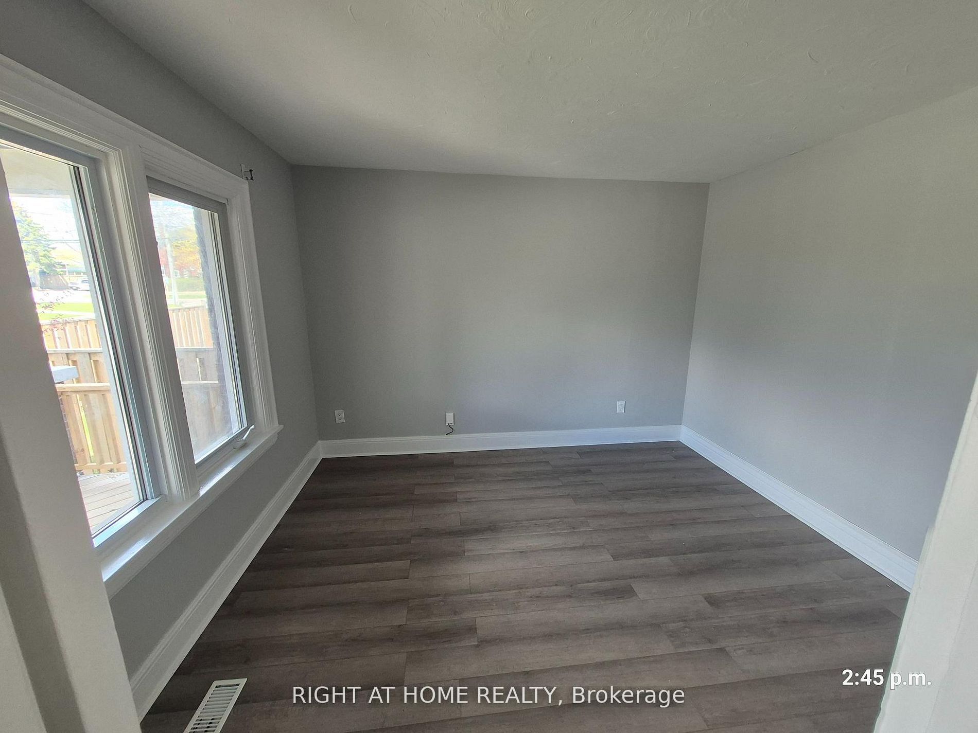 307 Eulalie Avenue, Oshawa 5
