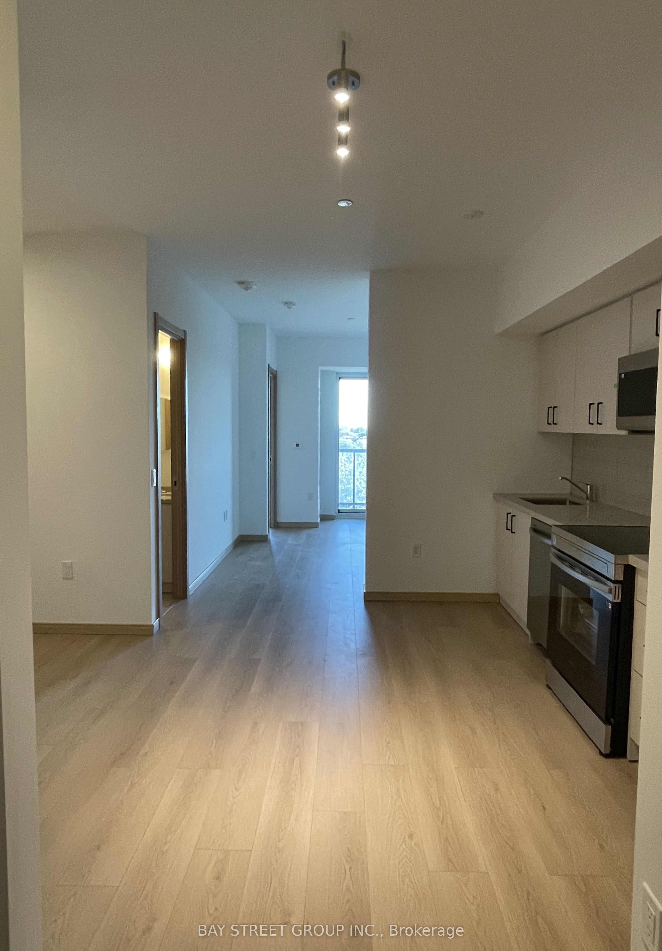 Unit 703 - 3421 Sheppard Avenue E, Scarborough 4