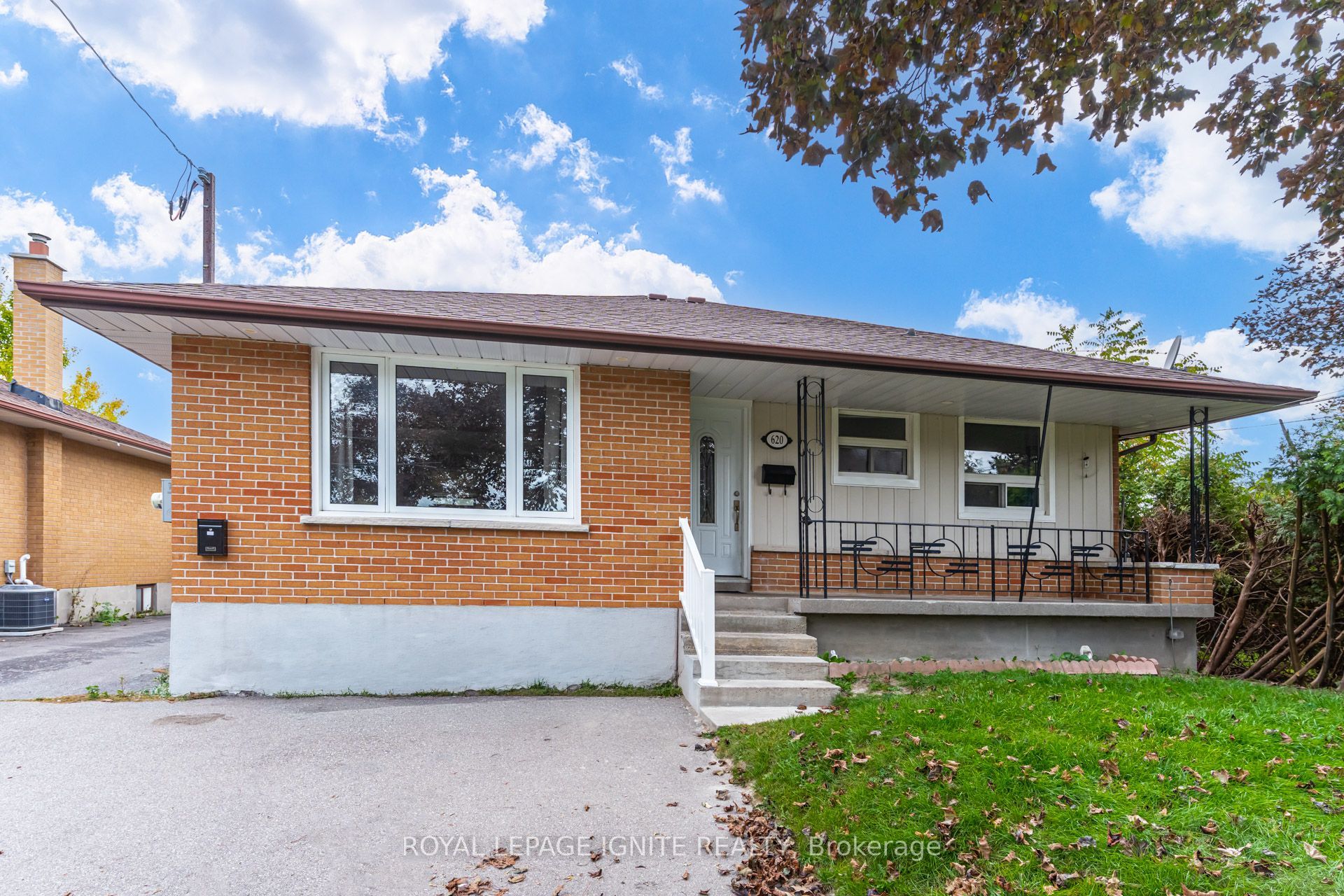 620 Central Park Boulevard N, Oshawa 2