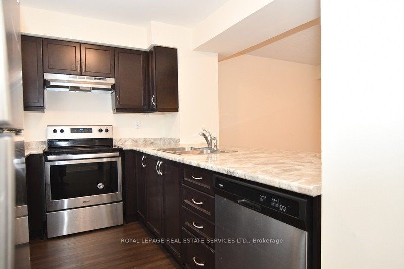 90 Howe Street, Scarborough 5