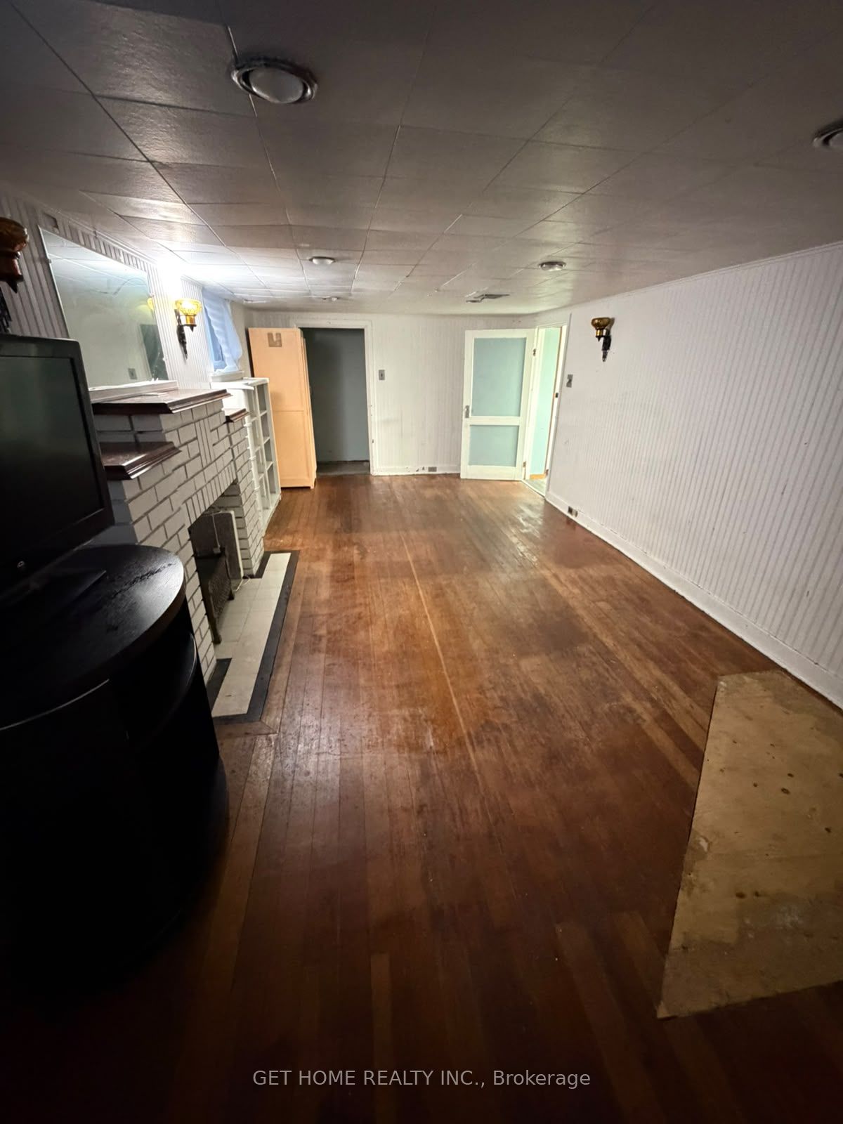 Unit Basement - 44 St Hubert Avenue, Toronto 2