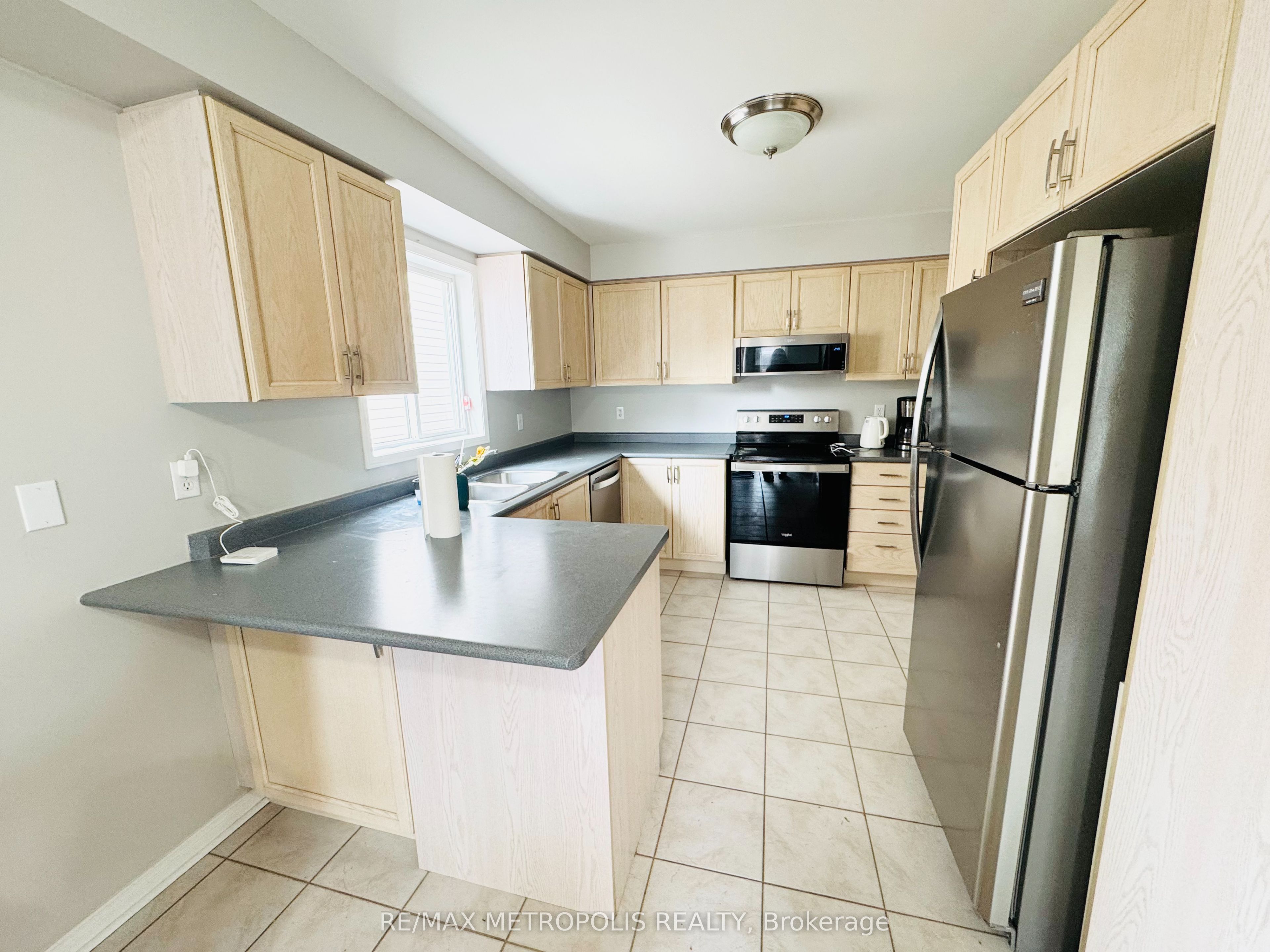 33 Palomino Place, Whitby 4