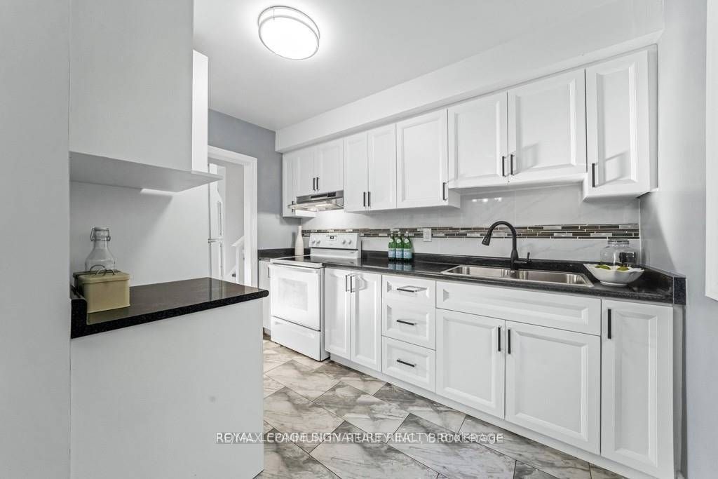 Unit Upper - 11 Mid Pines Road, Scarborough 3