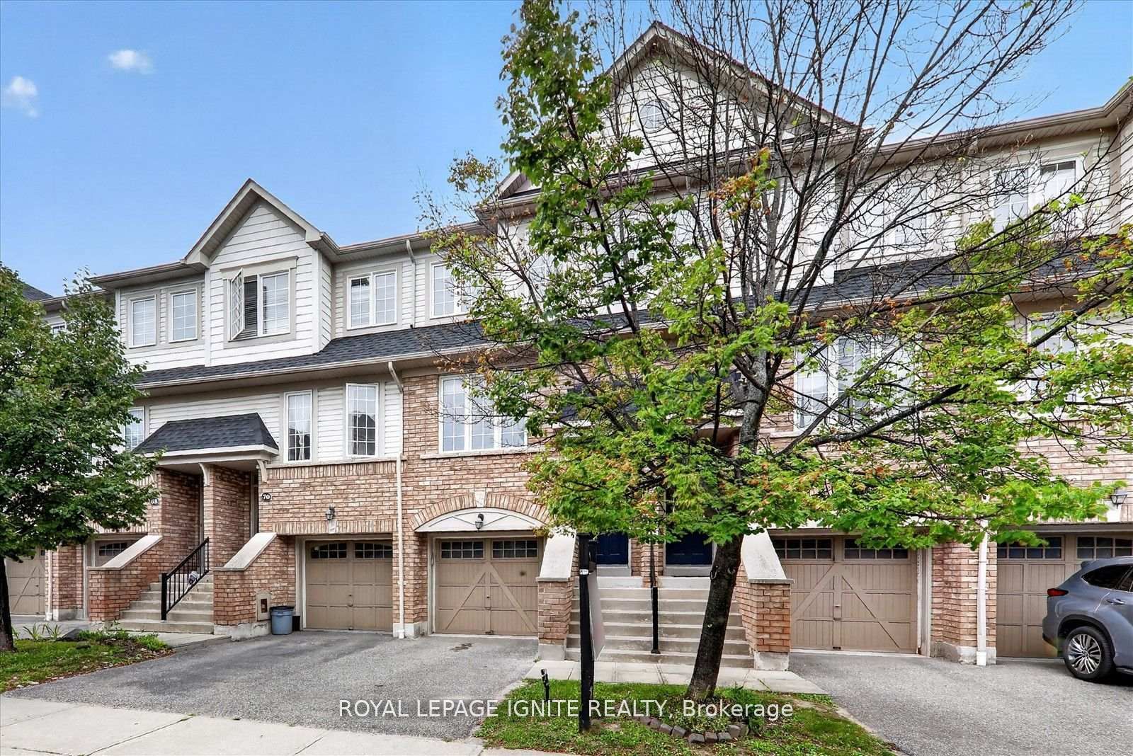 72 Oakins Lane, Ajax 2