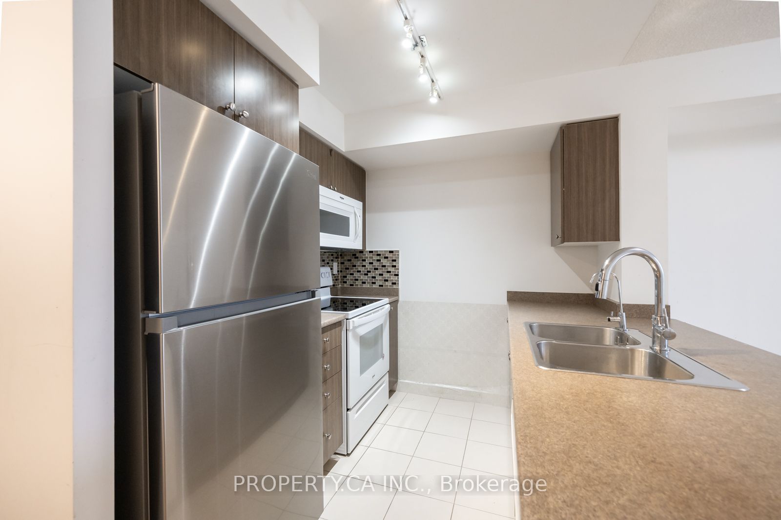 Unit 1209 - 1346 Danforth Road, Scarborough 5