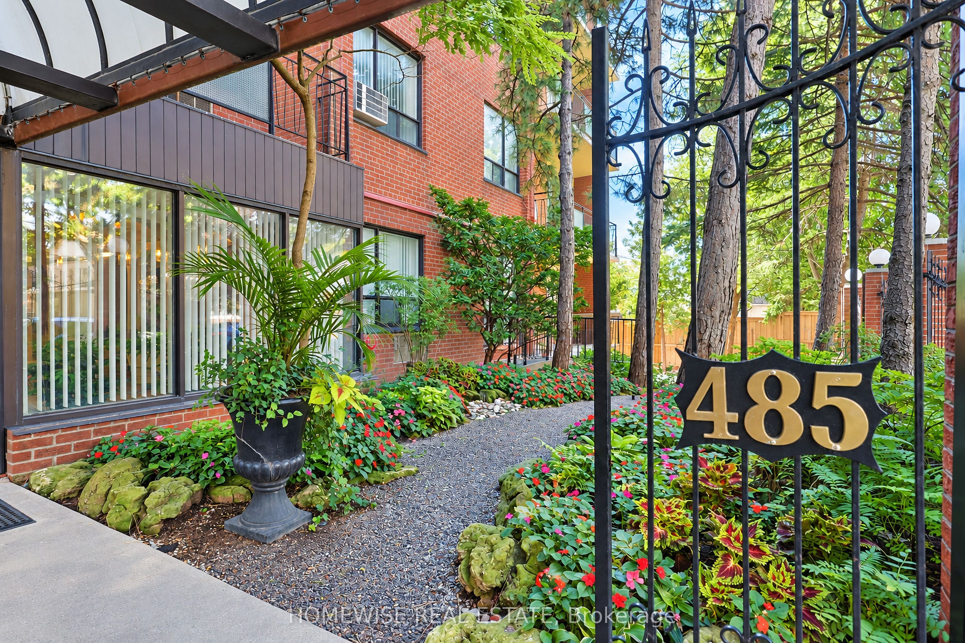 Unit 105 - 485 Kingston Road, Toronto 3
