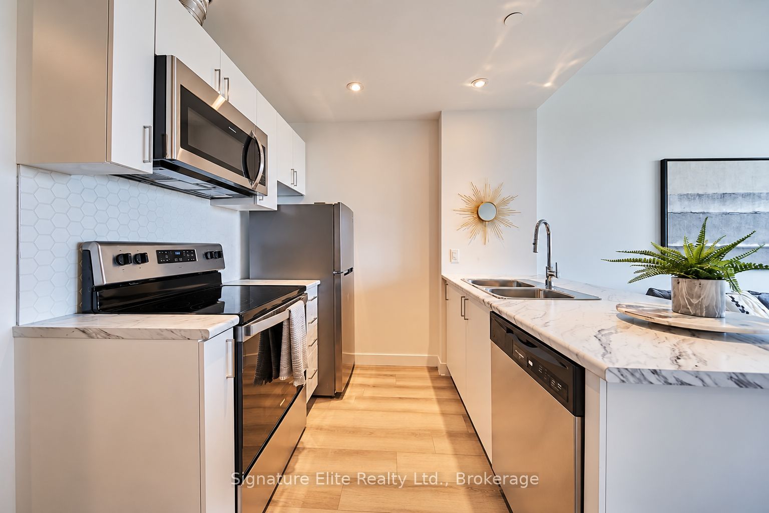 Unit 603 - 2382 Kingston Road, Scarborough 2