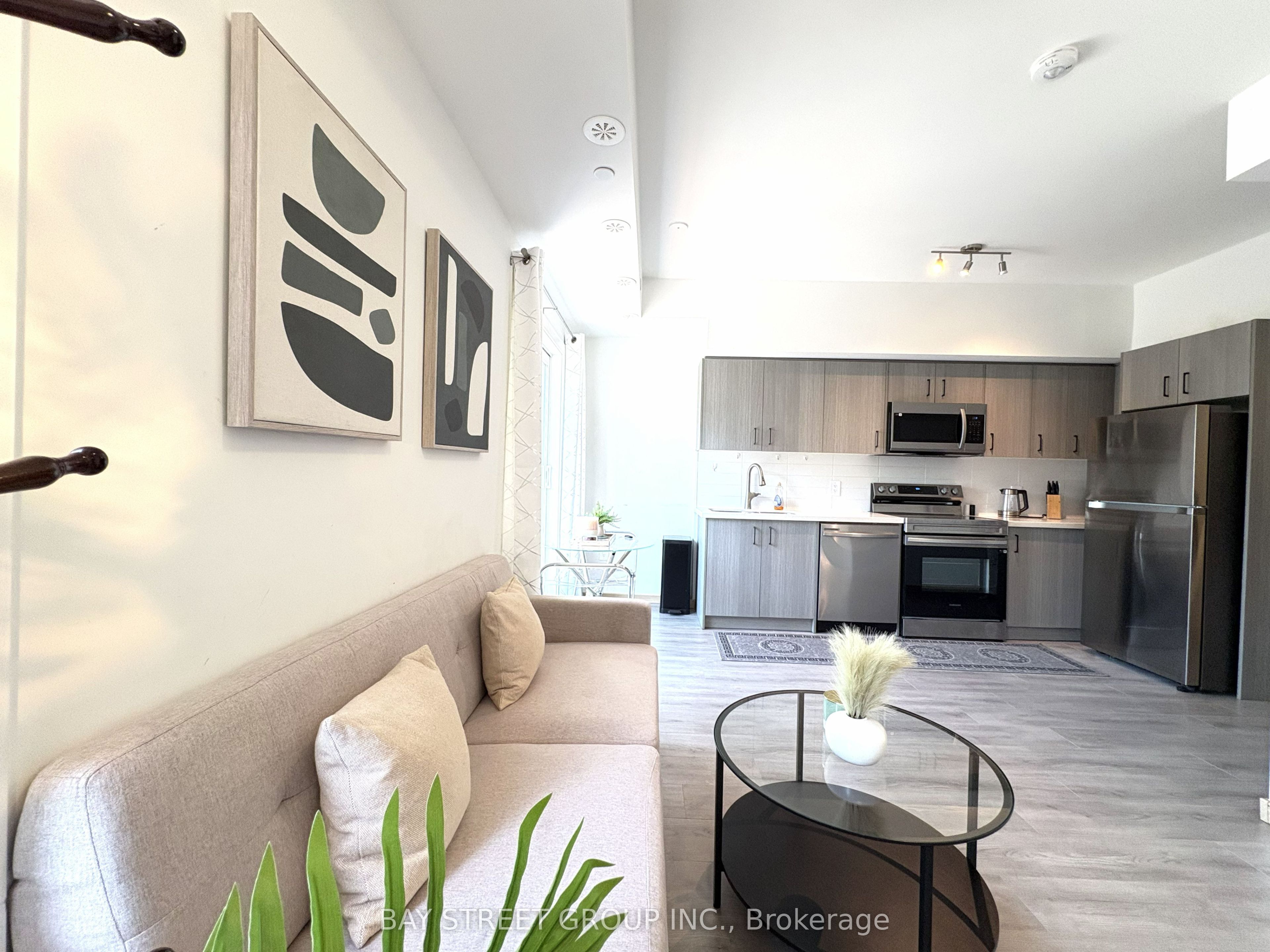 Unit 308 - 3427 Sheppard Avenue E, Scarborough 5