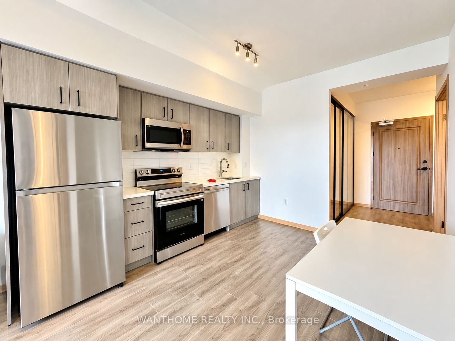 Unit 615 - 3429 Sheppard Avenue E, Scarborough 2