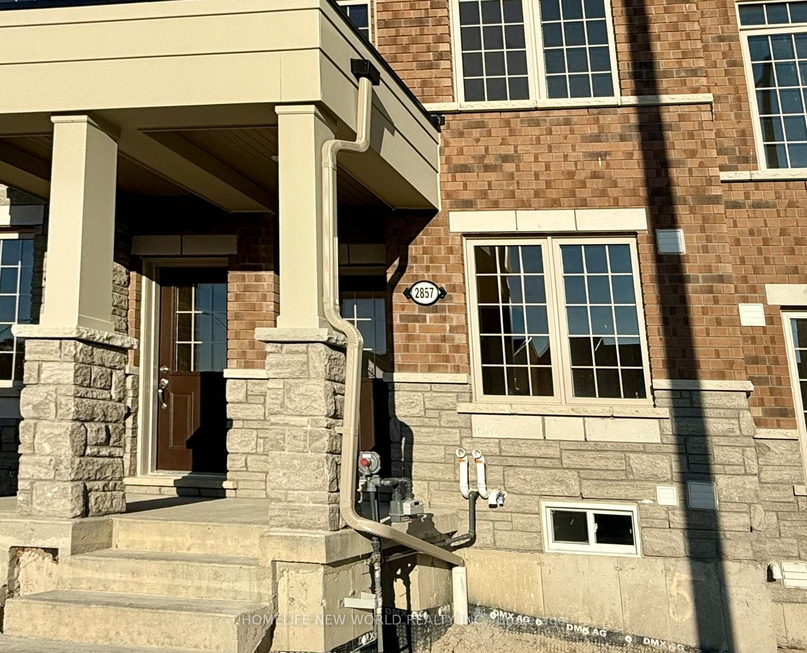 2857 WHITES Road, Pickering 2