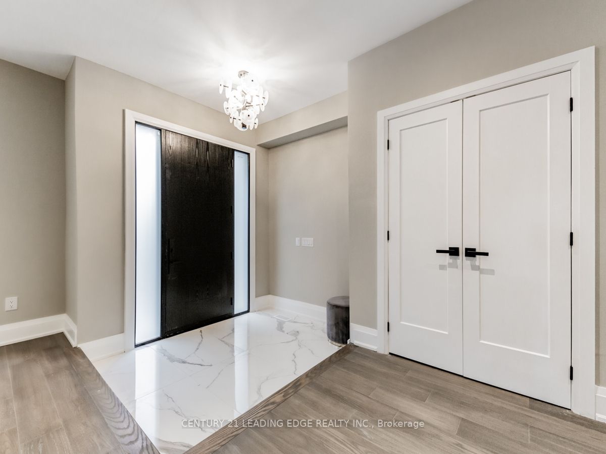 Unit UPPER - 19 Donalda Crescent, Scarborough 4