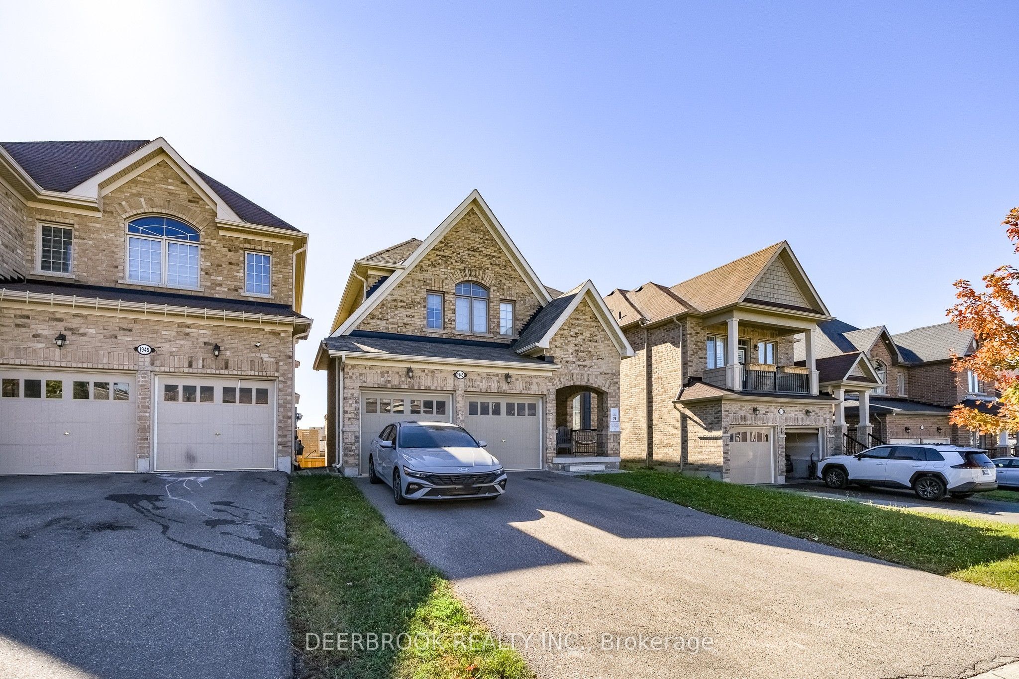 1945 Douglas Langtree Drive, Oshawa 4