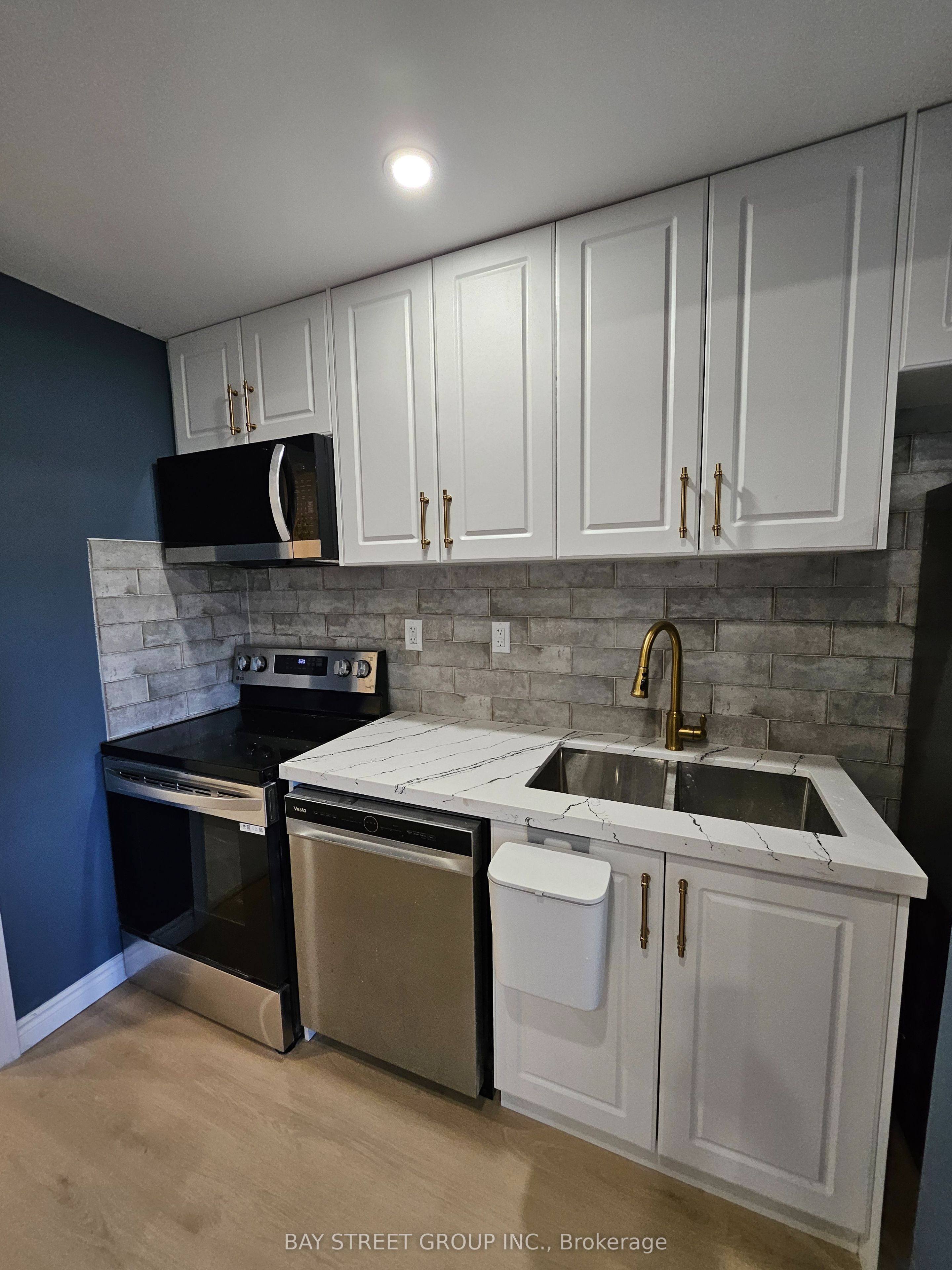 Unit 1A - 152 First Nations Trail, Vaughan 5