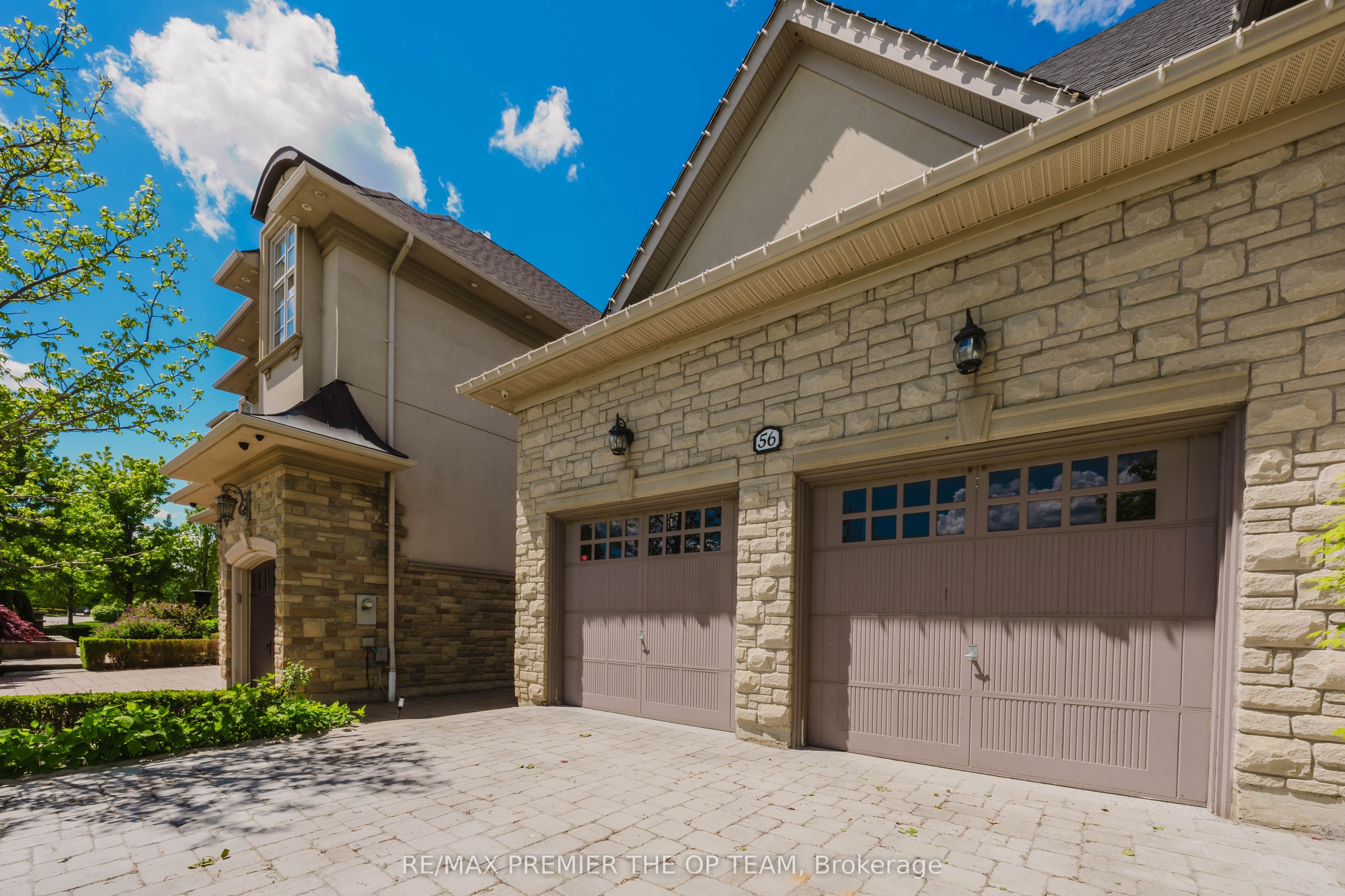 Unit Upper - 56 Park Ridge Drive, Vaughan 2