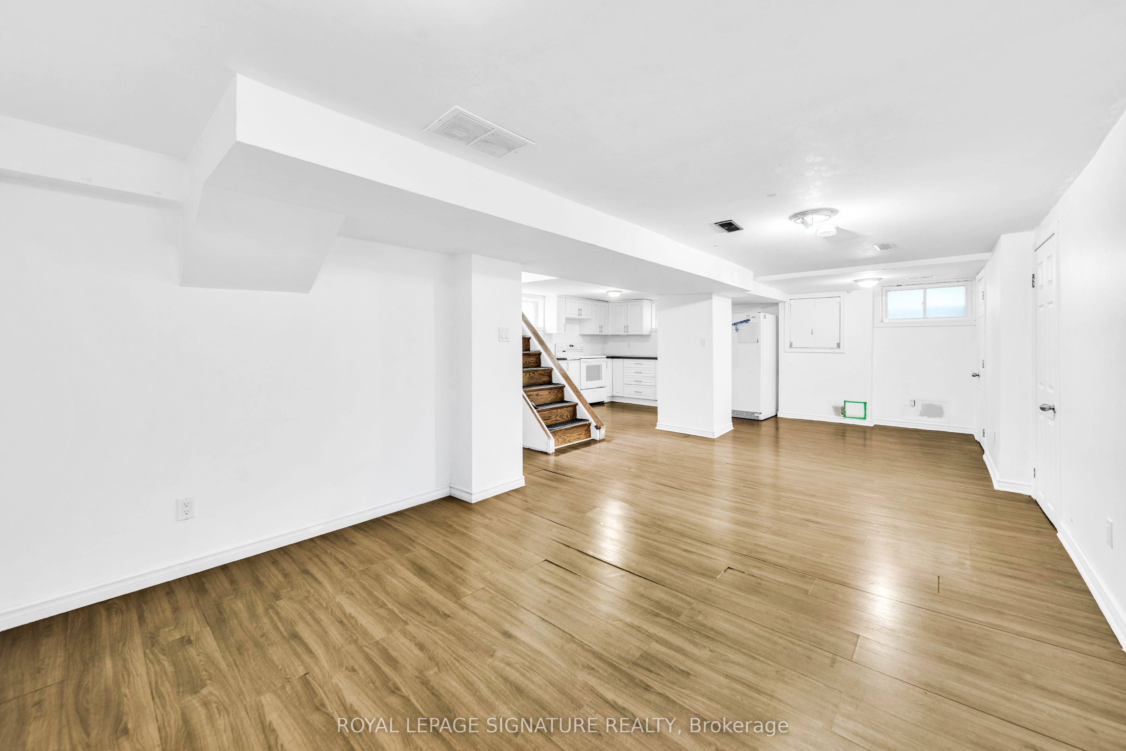 Unit Basement - 43 Parkside Drive, Newmarket 3