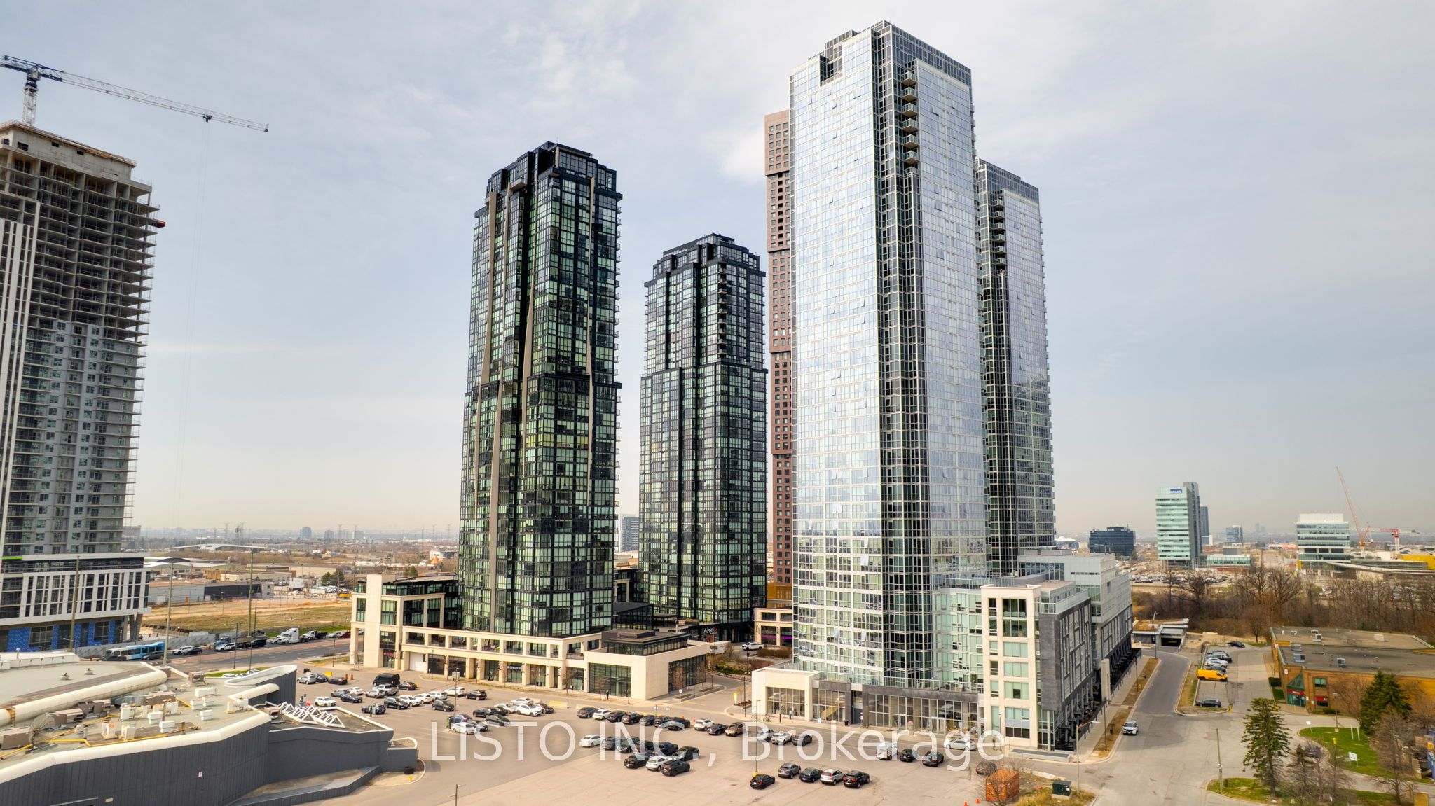 Unit 523E - 2908 Highway 7 Road, Vaughan 2