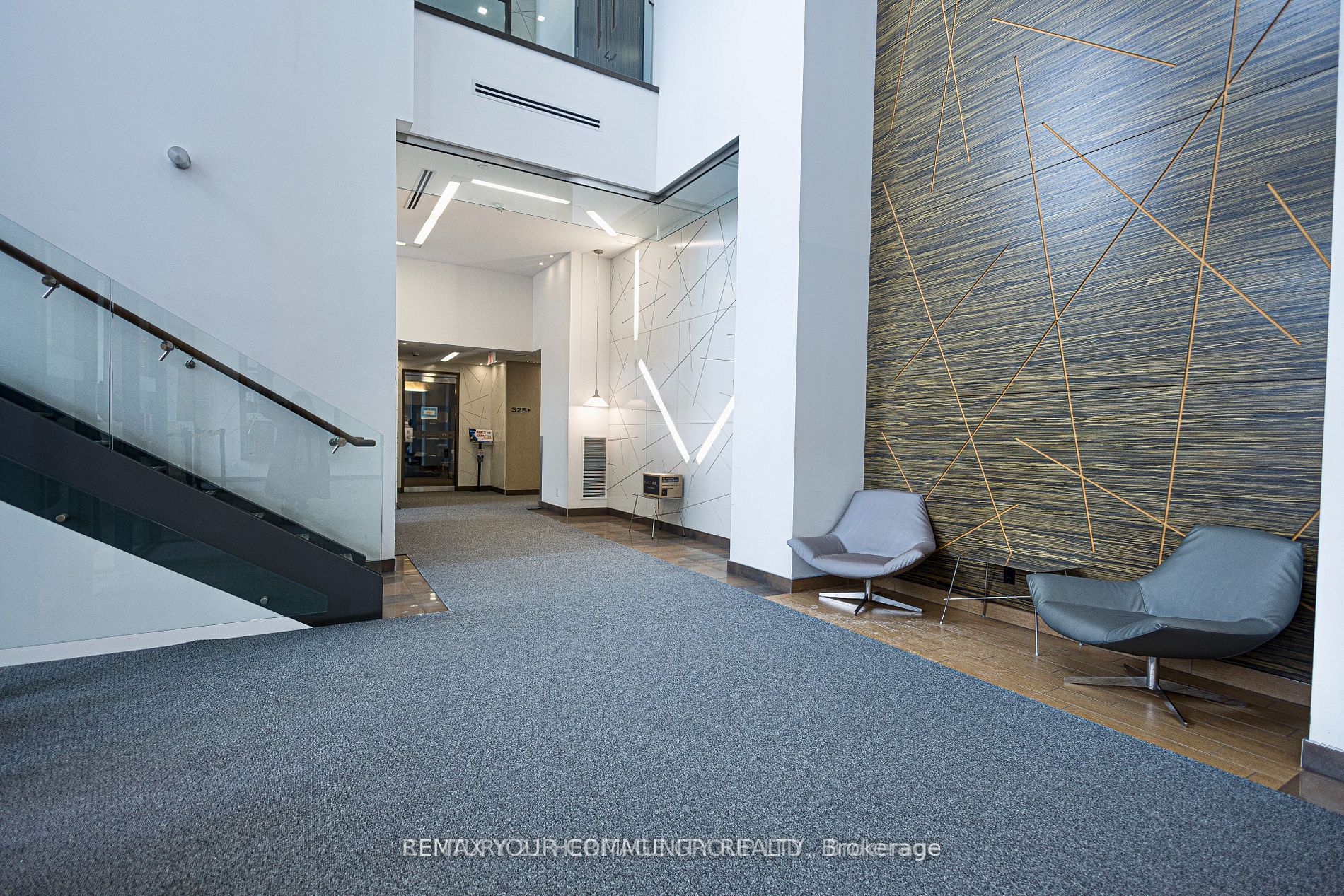 Unit 1210 - 325 South Park Road, Markham 4