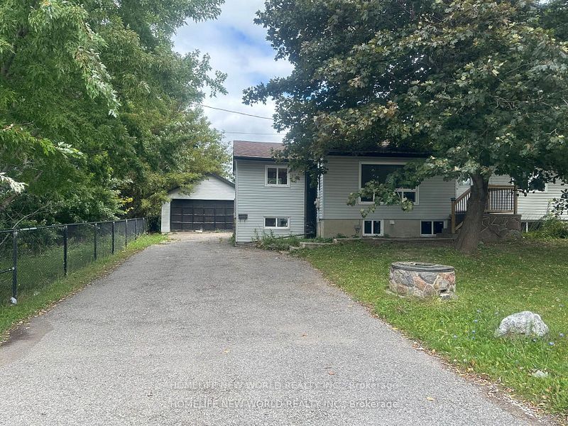 15395 Bayview Avenue, Aurora 1