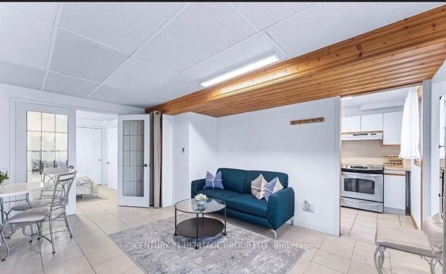 Unit Bsmt - 37 April Gardens N, Aurora 3