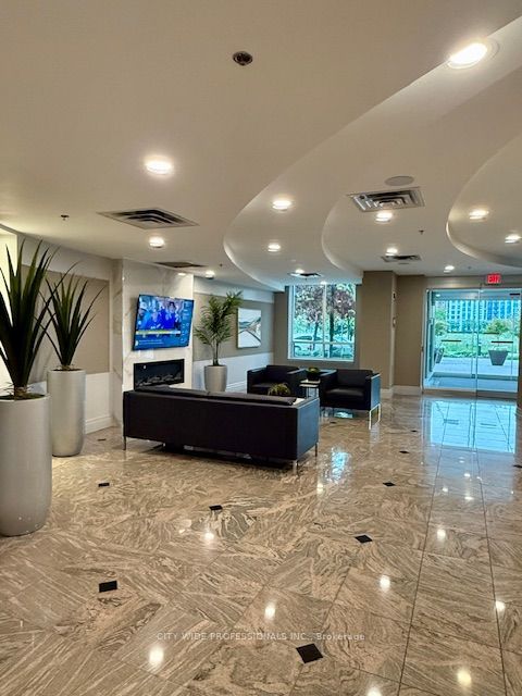 Unit 509 - 39 Oneida Crescent, Richmond Hill 5