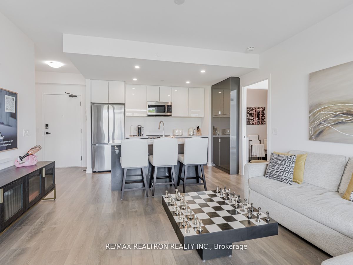 Unit 205 - 415 Sea Ray Avenue, Innisfil 2