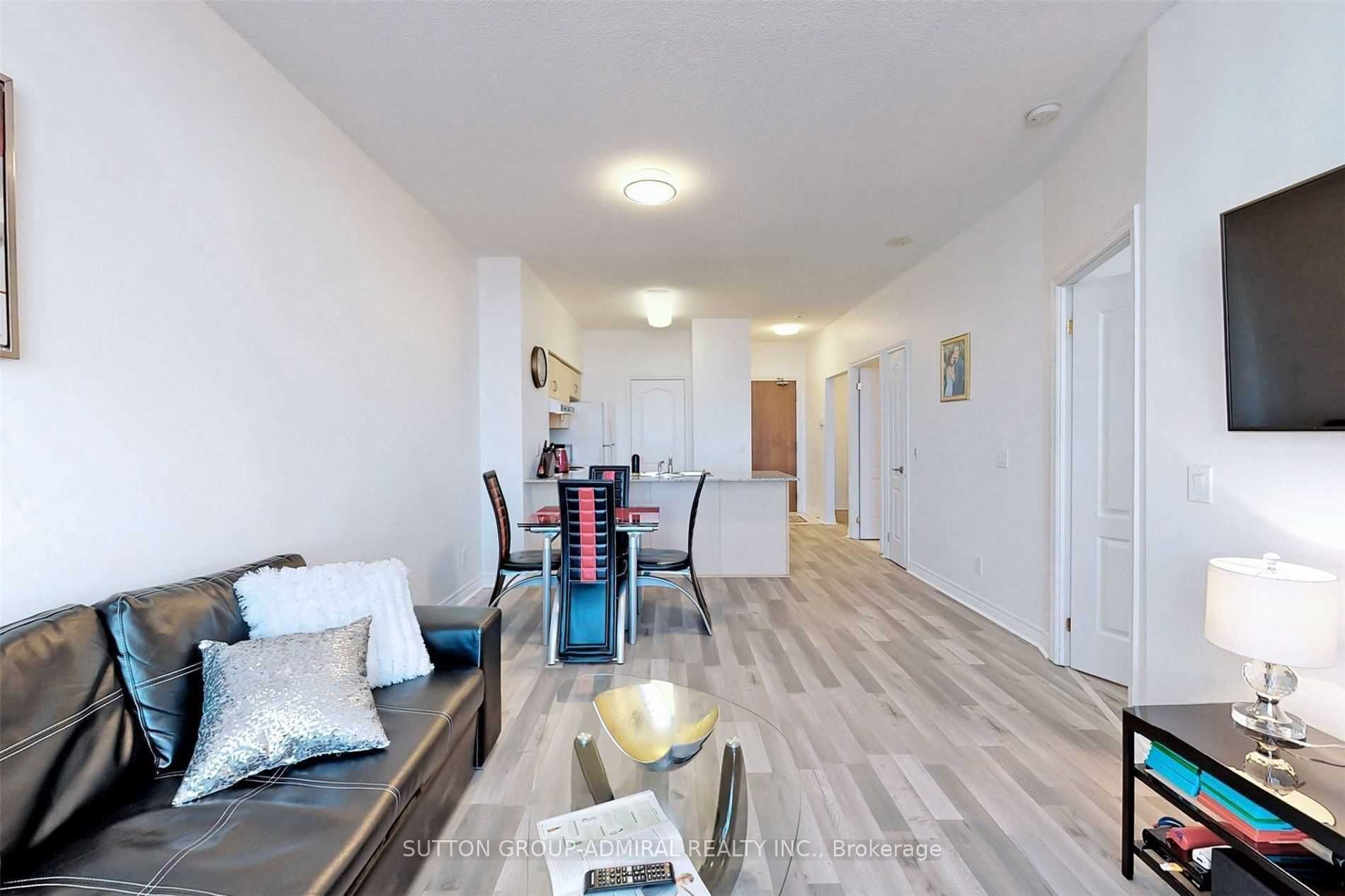 Unit Ph05 - 50 Disera Drive, Vaughan 2