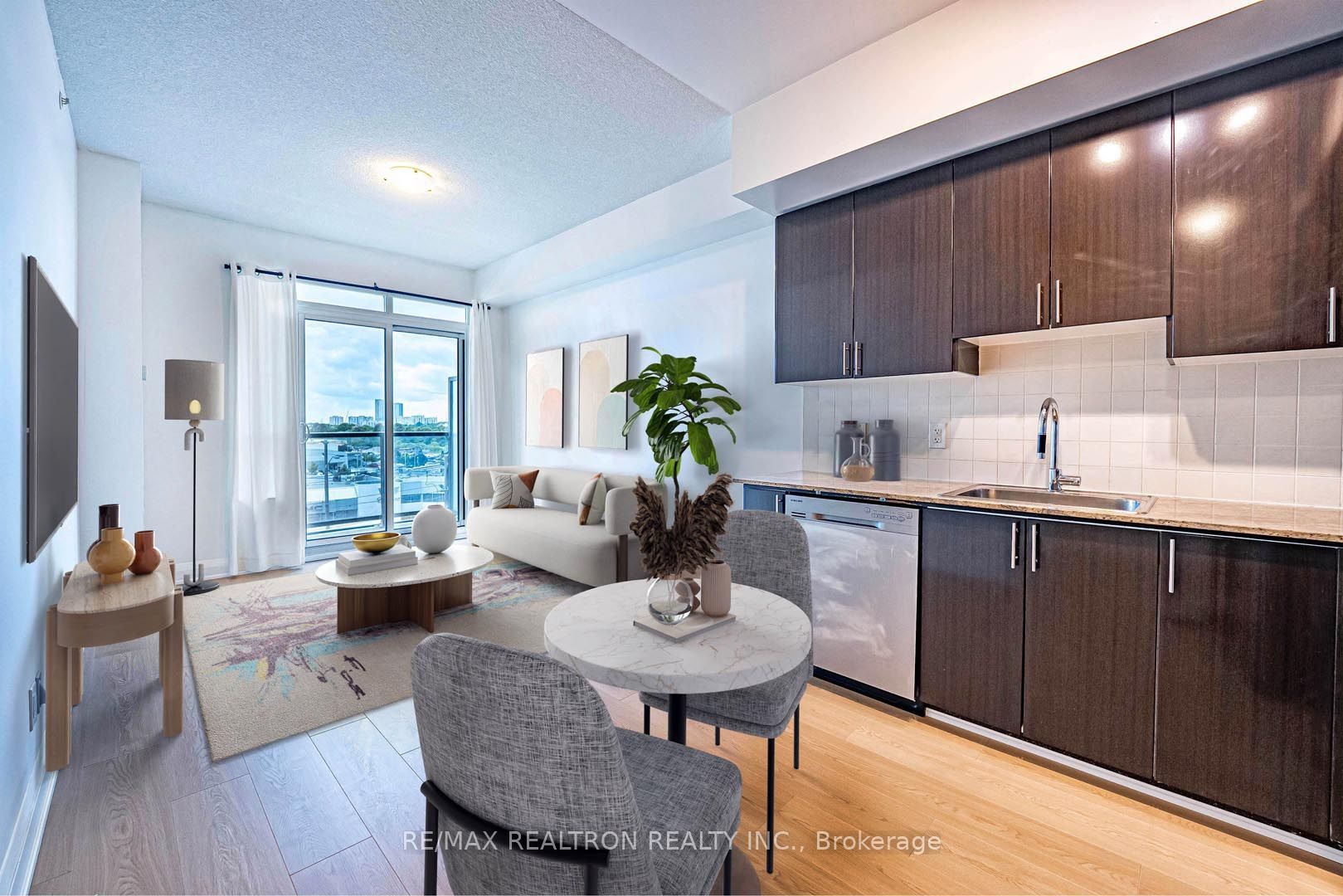 Unit 418 - 7161 Yonge Street, Markham 3