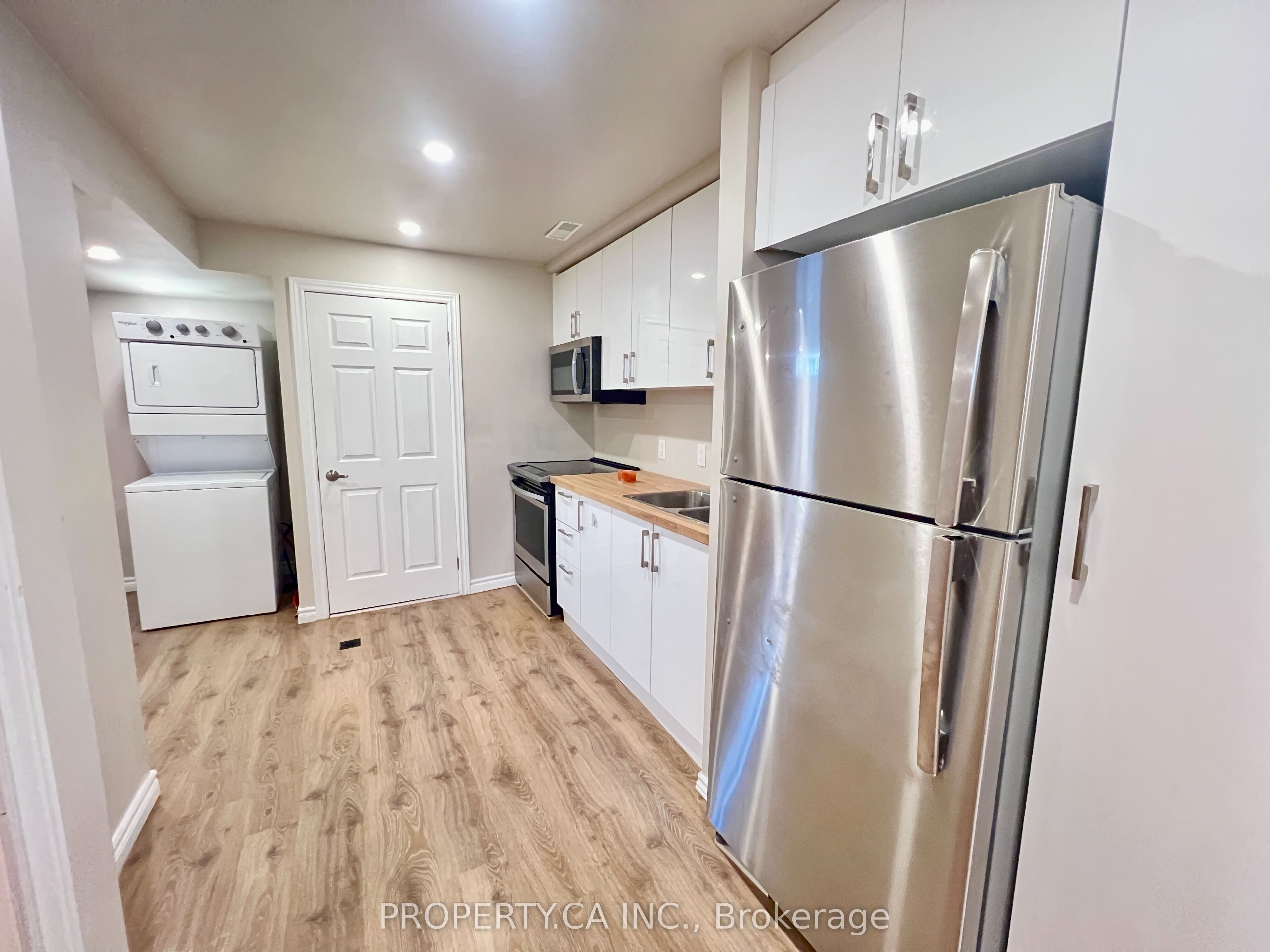 Unit Lower - 205 Talbot Crescent, Newmarket 4