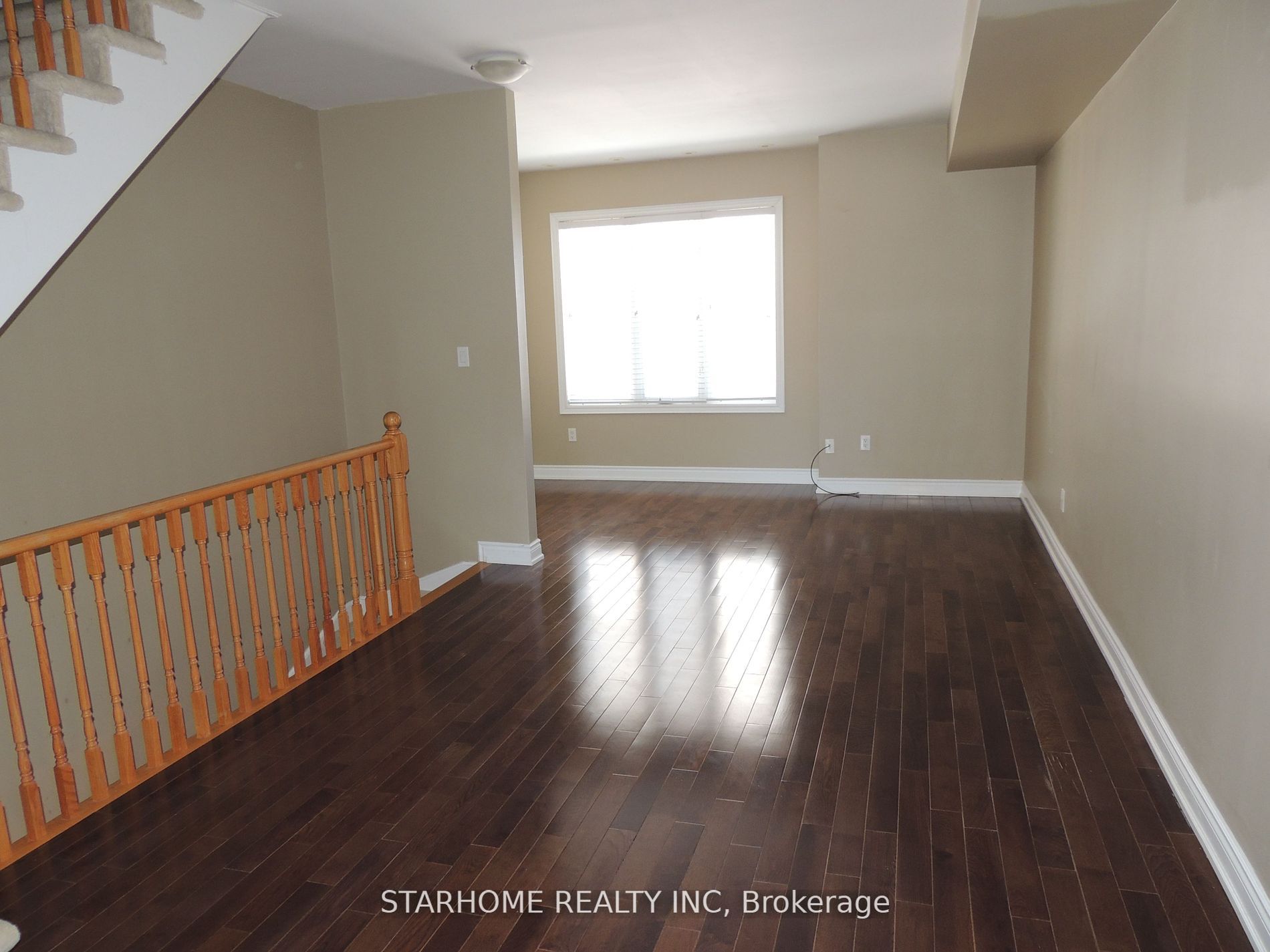 8 Times Avenue, Markham 5