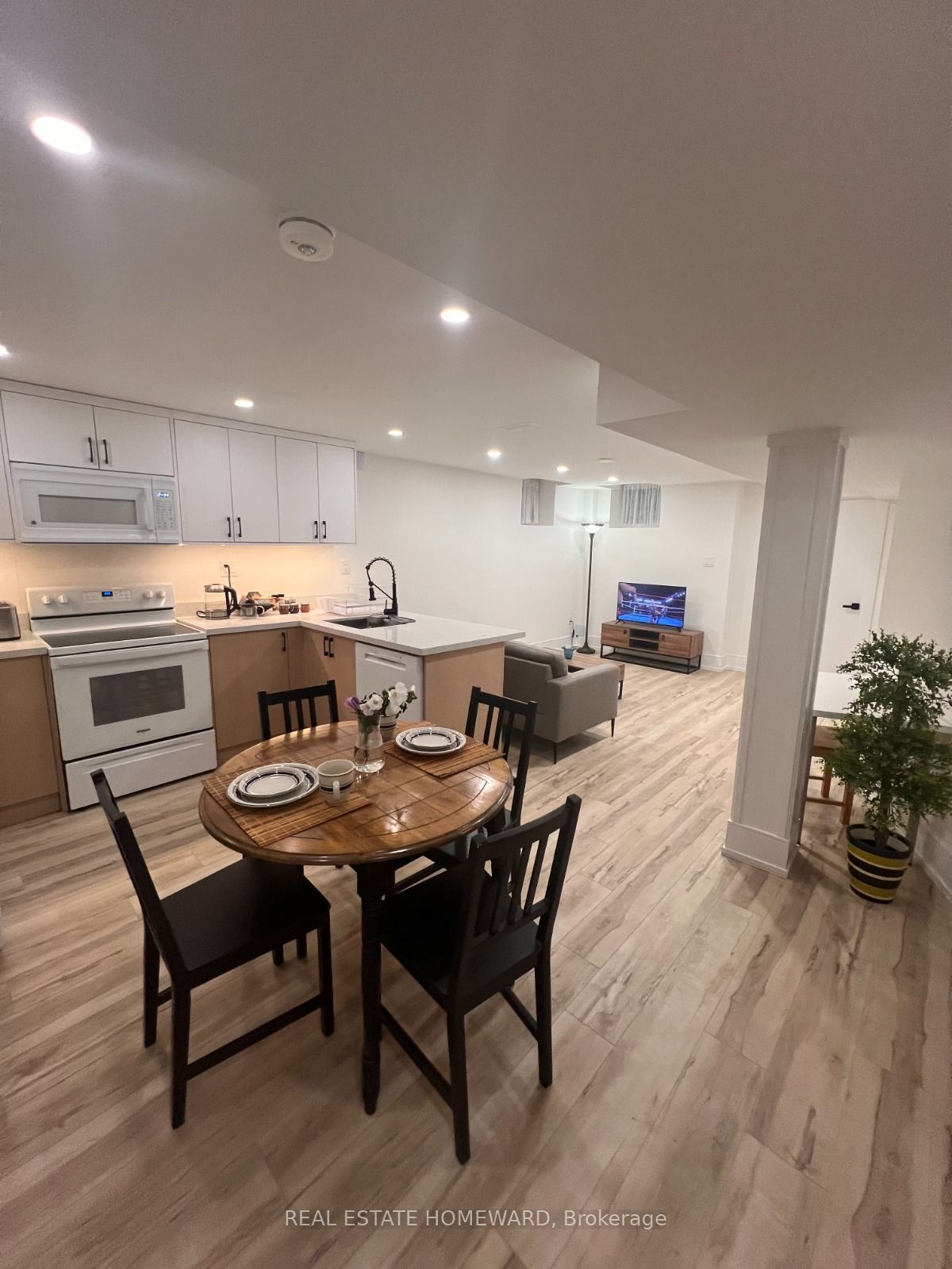 Unit Lower - 11 Whitefaulds Road, Vaughan 2