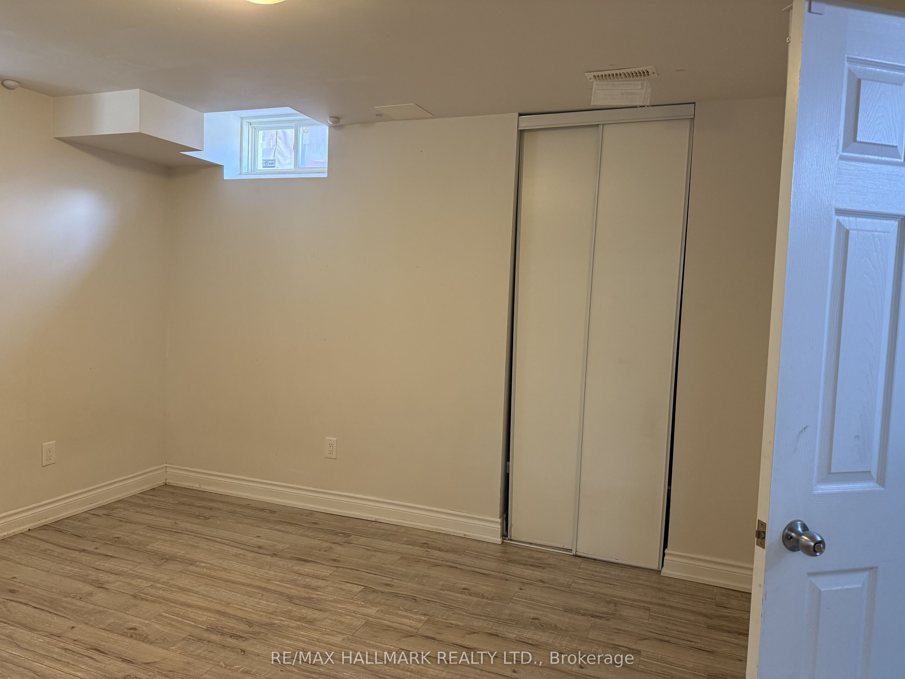 90 Black Maple Crescent, Vaughan 3