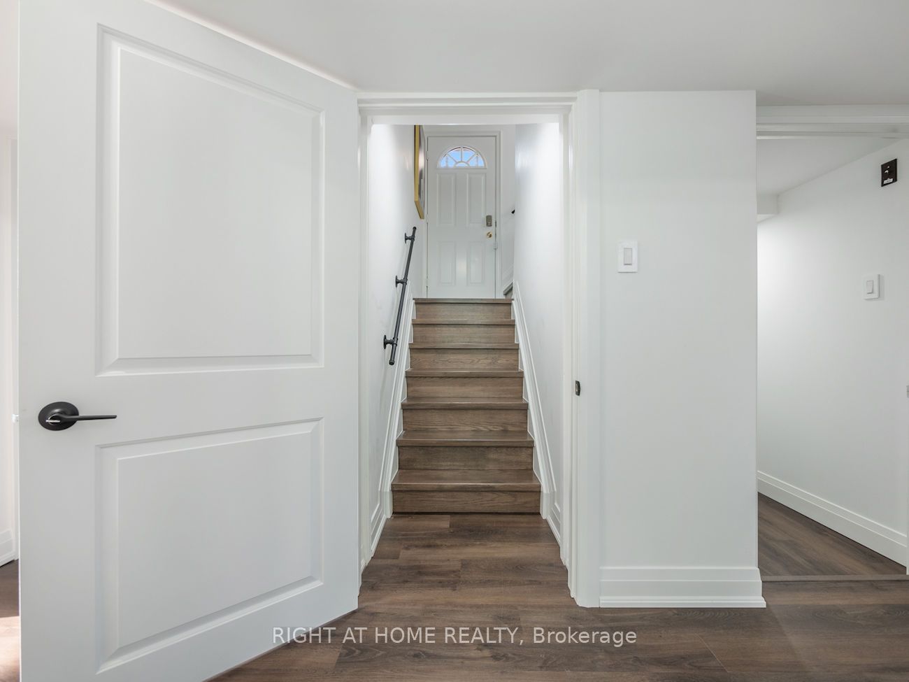 Unit Bsmt - 186 Driscoll Road, Richmond Hill 2