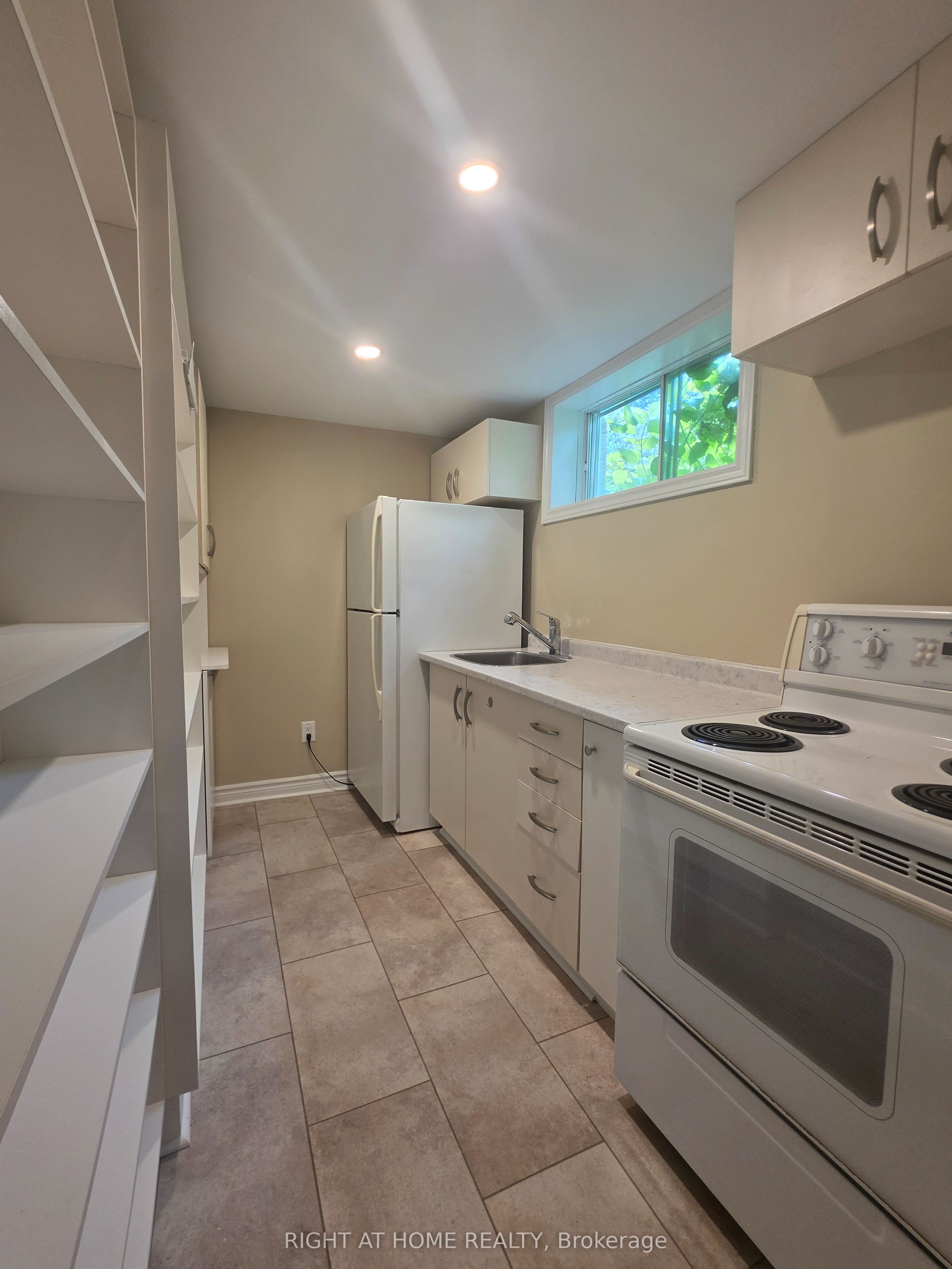 250 Hemlock Drive, Whitchurch-Stouffville 5