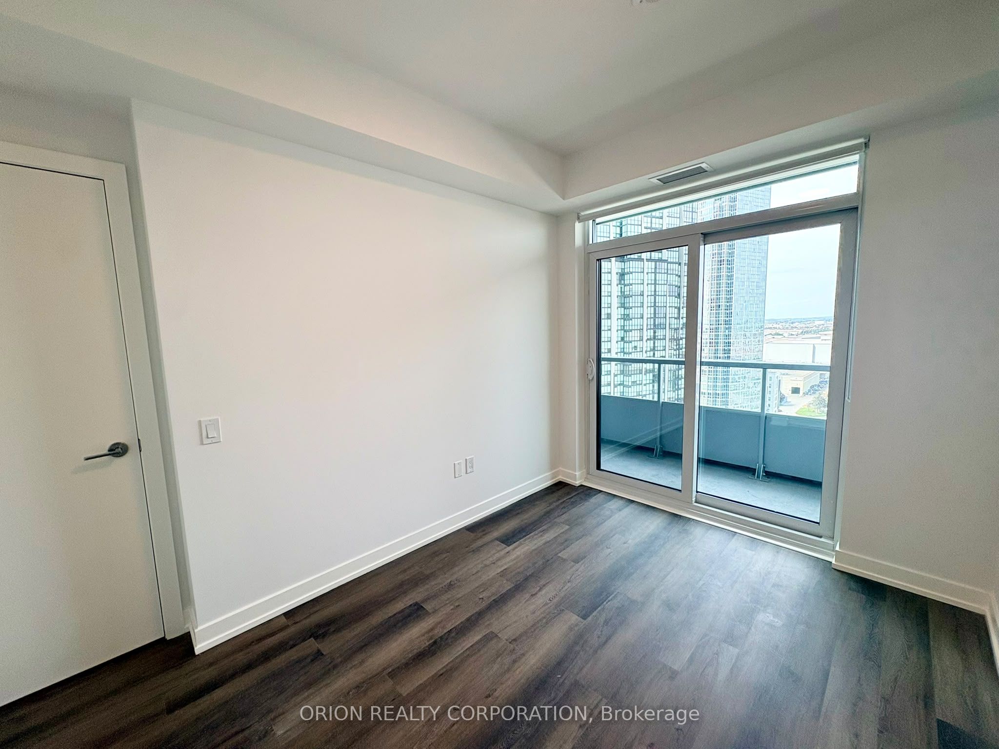 Unit 1401 - 5 Meadowdale Road, Vaughan 4