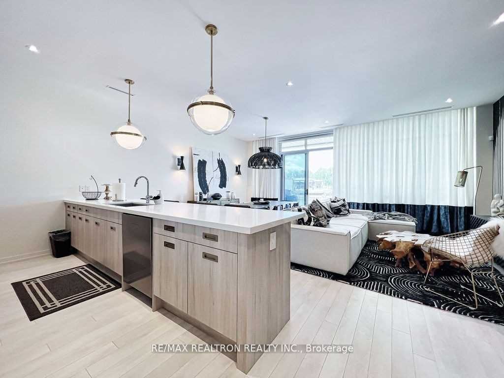 3661 Ferretti Court, Innisfil 2