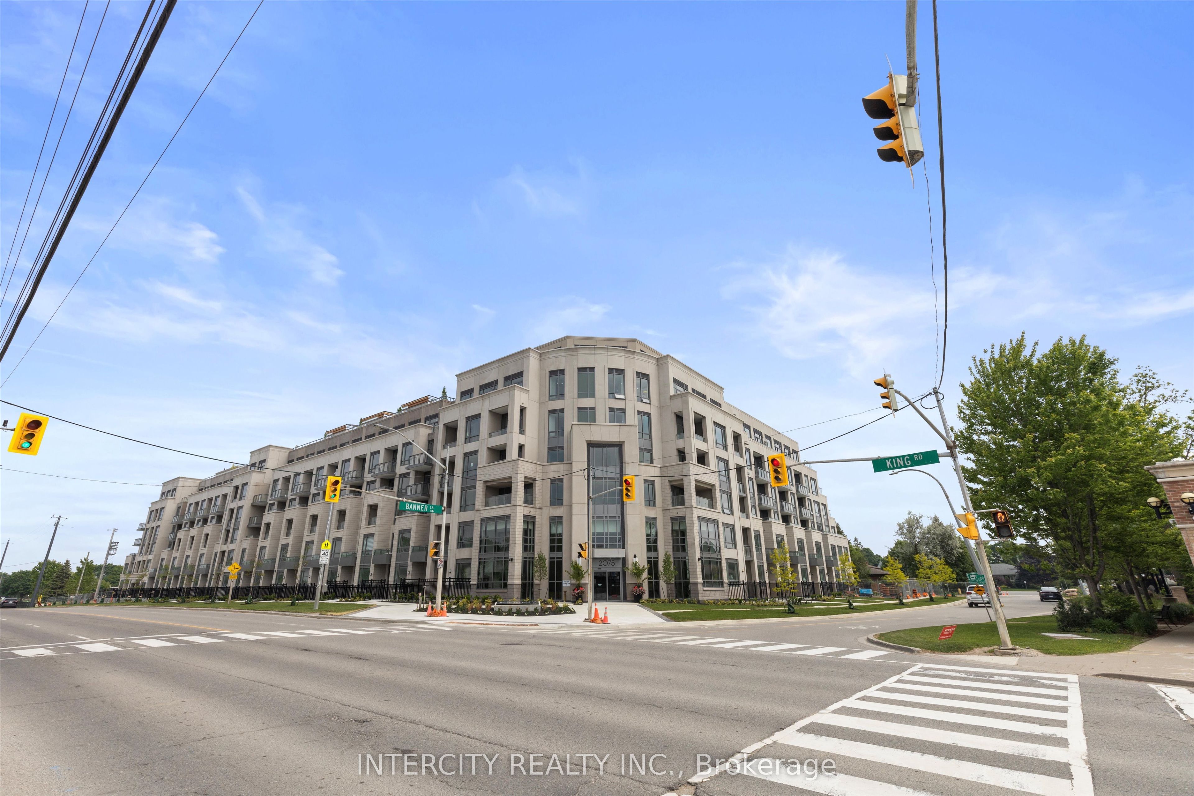 Unit 234 - 2075 King Road, King 1
