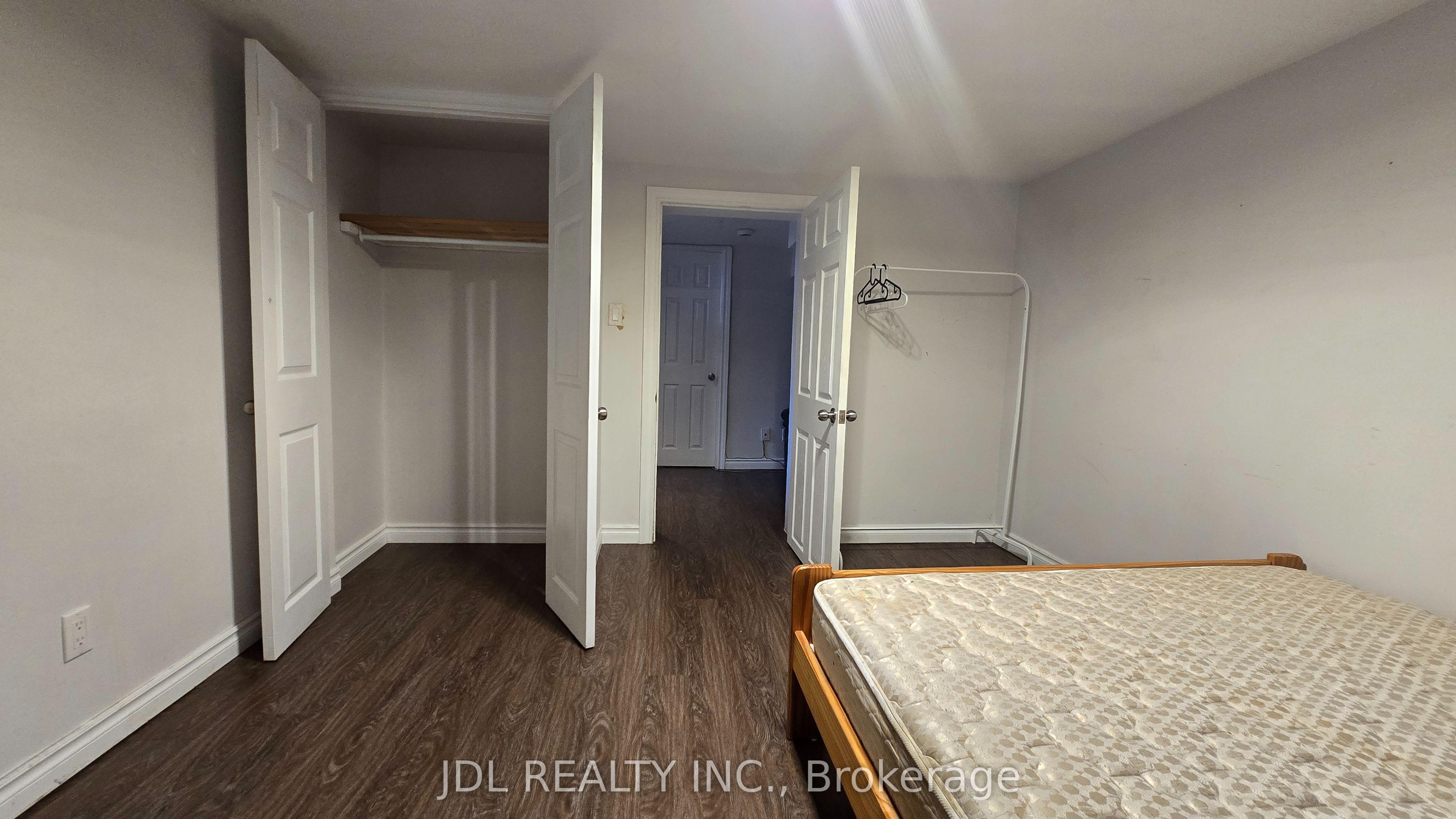 Unit Bsmt B - 68 Meadowview Avenue, Markham 2