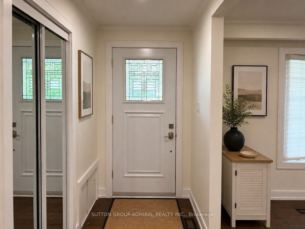 Unit Main Floor - 86 Hamilton Drive, Newmarket 4