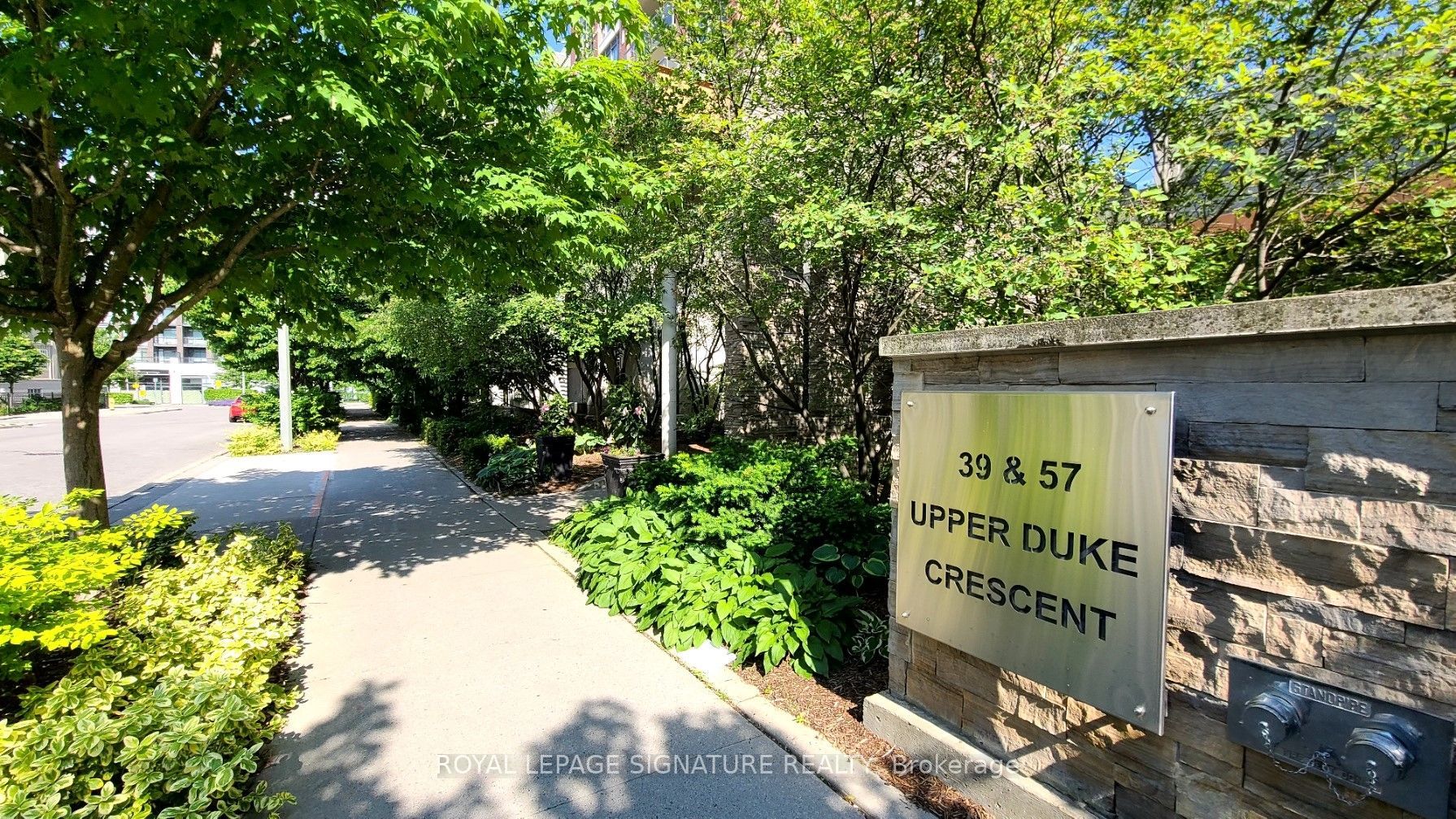 Unit 512 - 57 Upper Duke Crescent, Markham 2