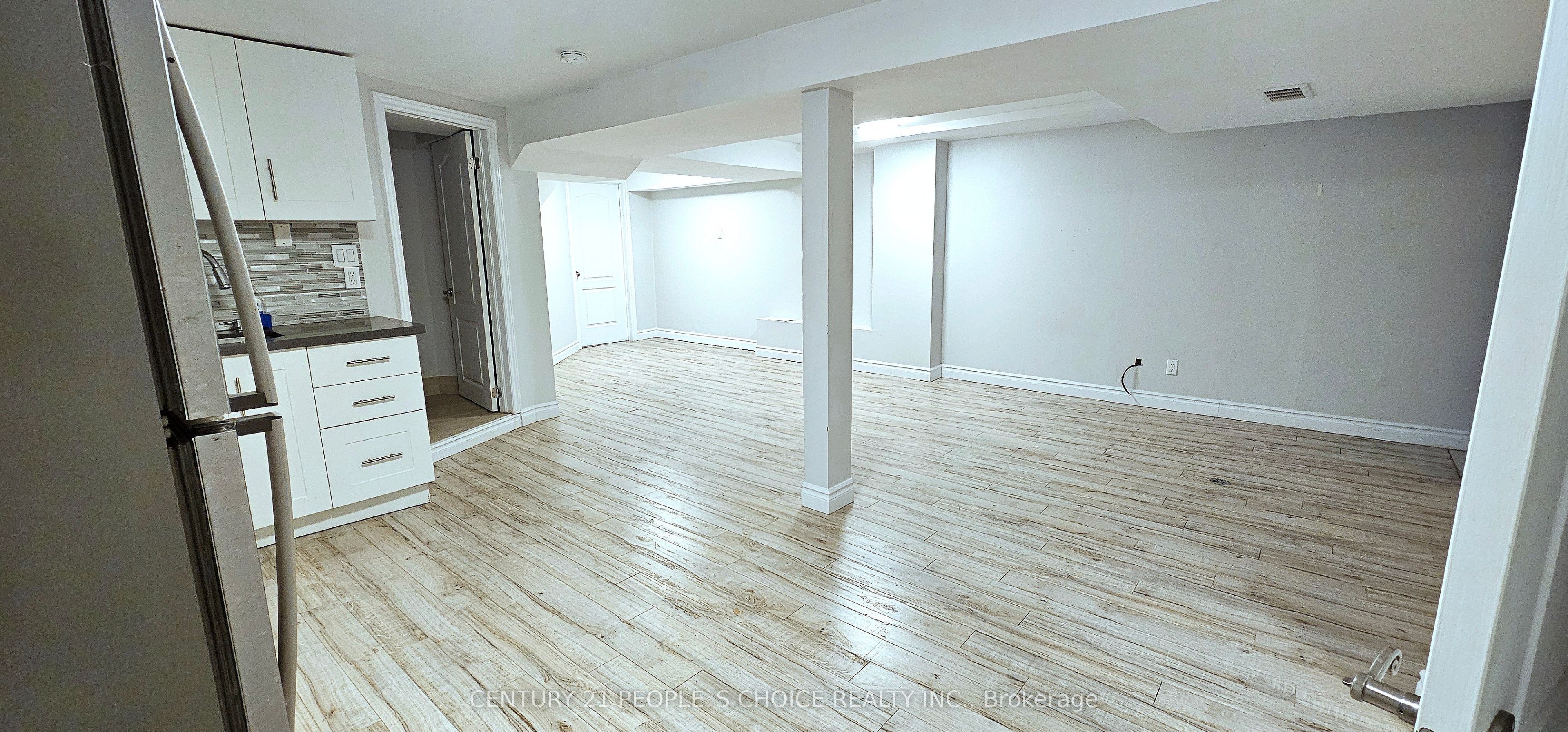 Unit Bsmt - 43 Ramblewood Lane, Vaughan 2